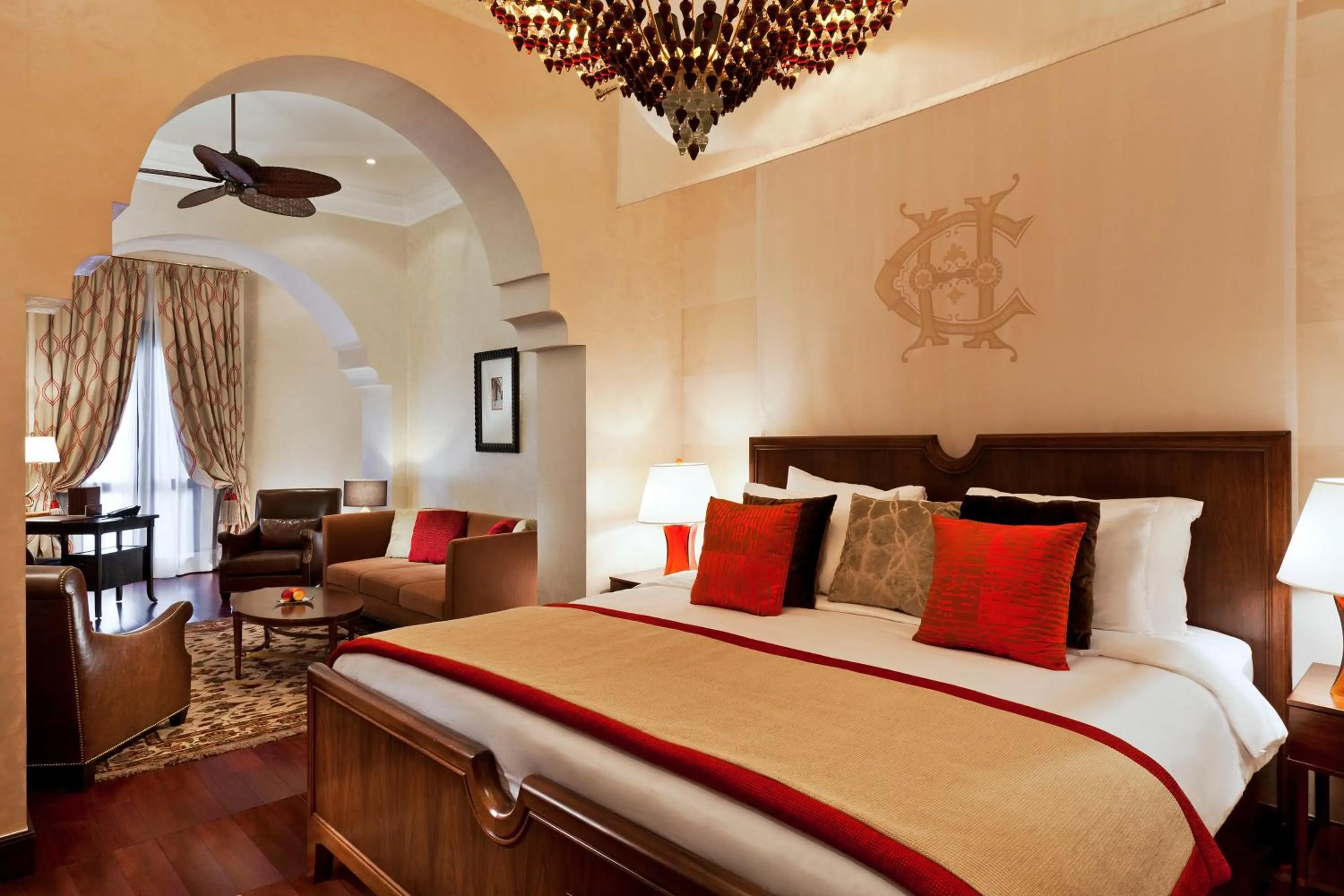 Bed in Sofitel Legend Old Cataract