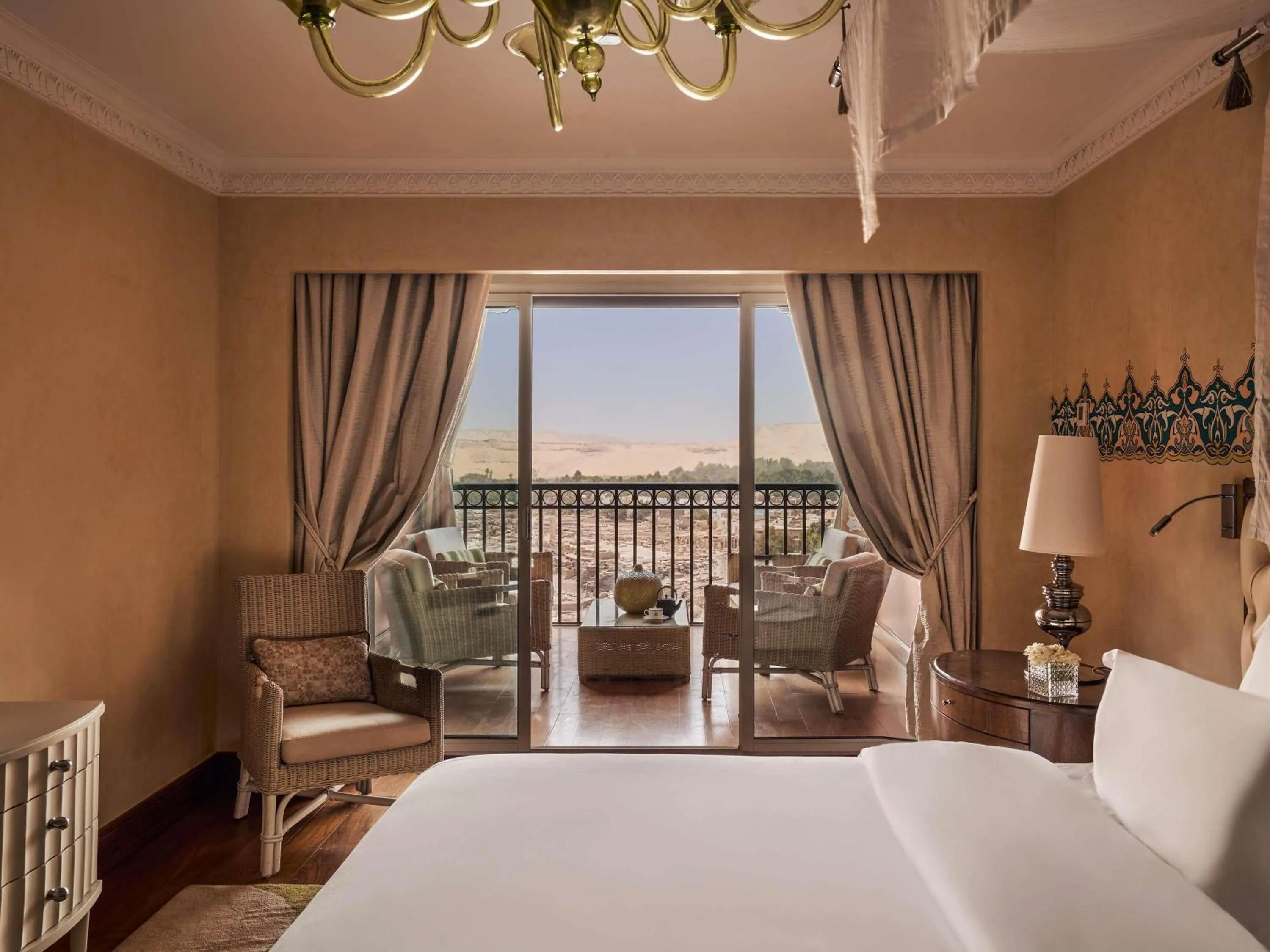 Bedroom, Bed in Sofitel Legend Old Cataract