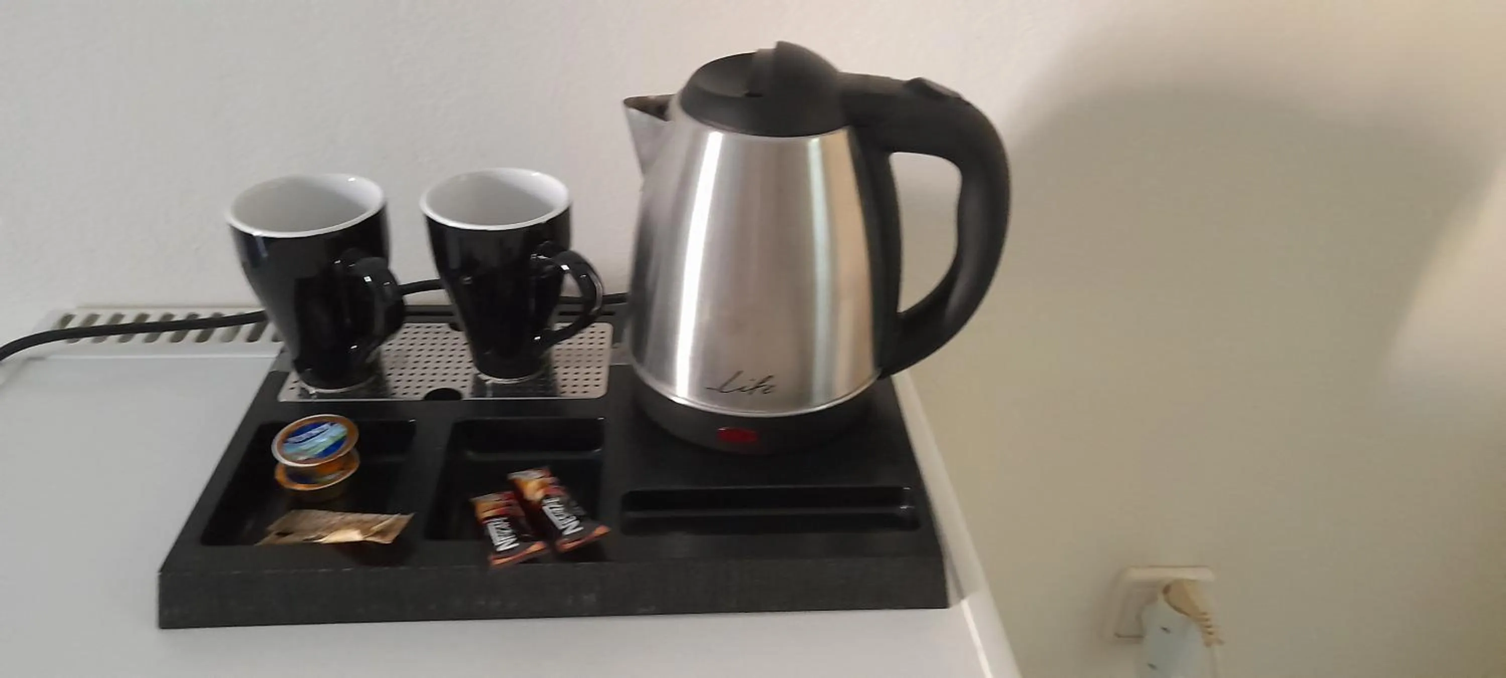 Coffee/tea facilities in Albatros Hotel