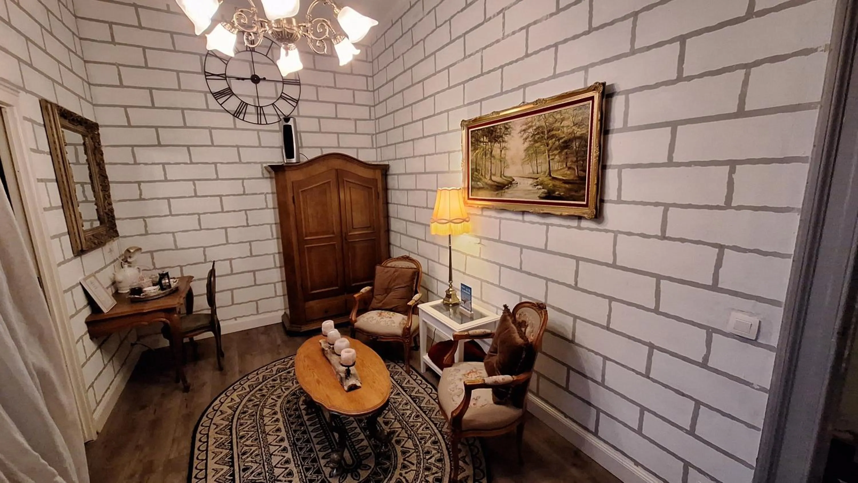 Living room in "Chez Ba'Nus"