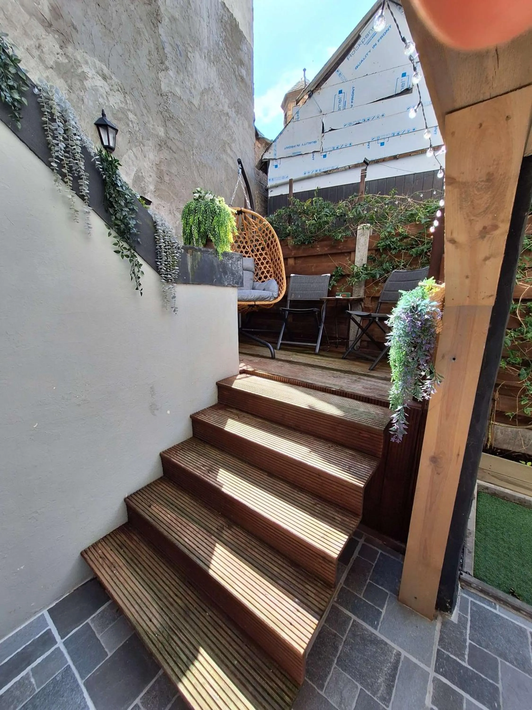 Garden in "Chez Ba'Nus"