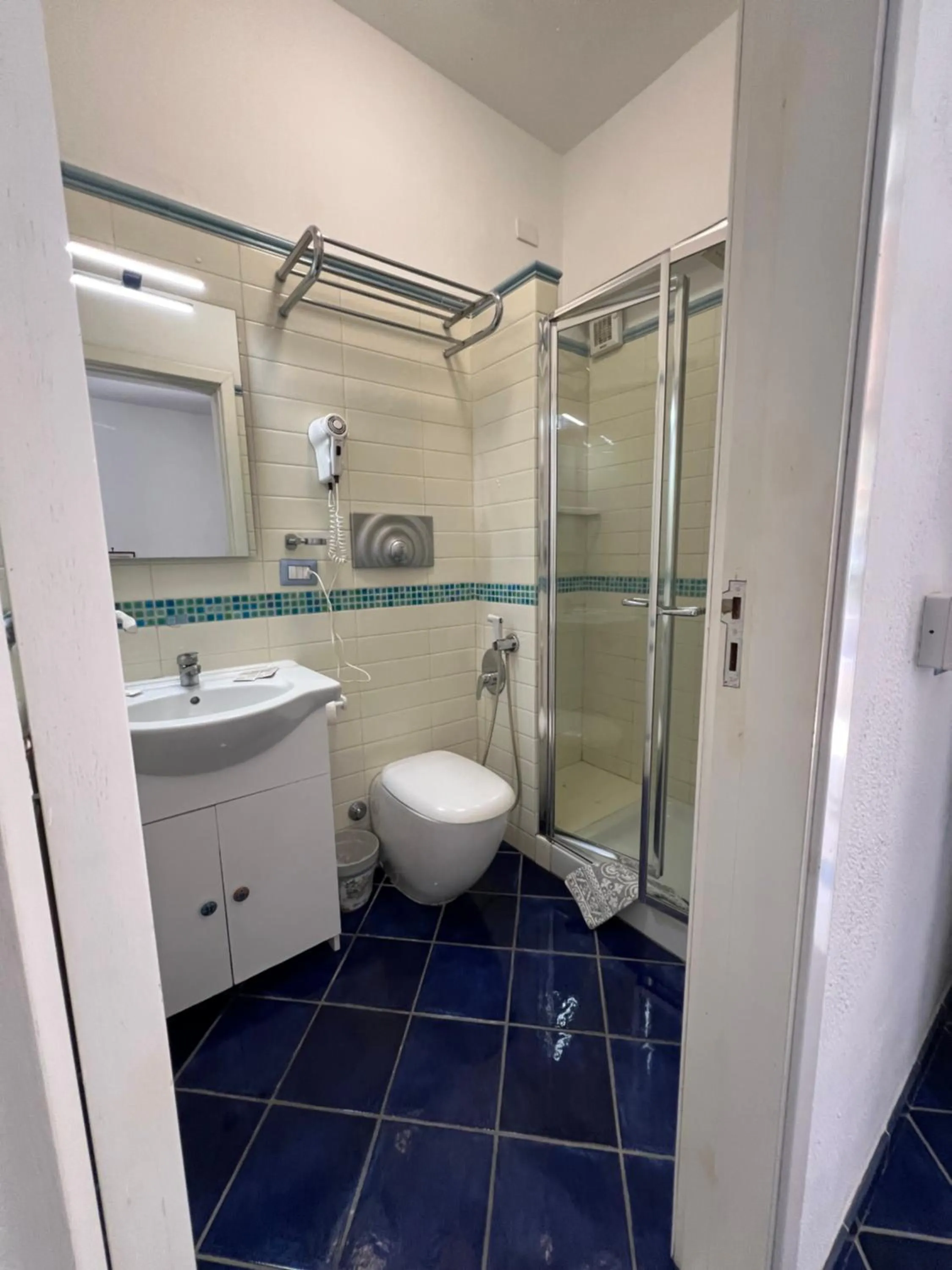 Bathroom in La Giara