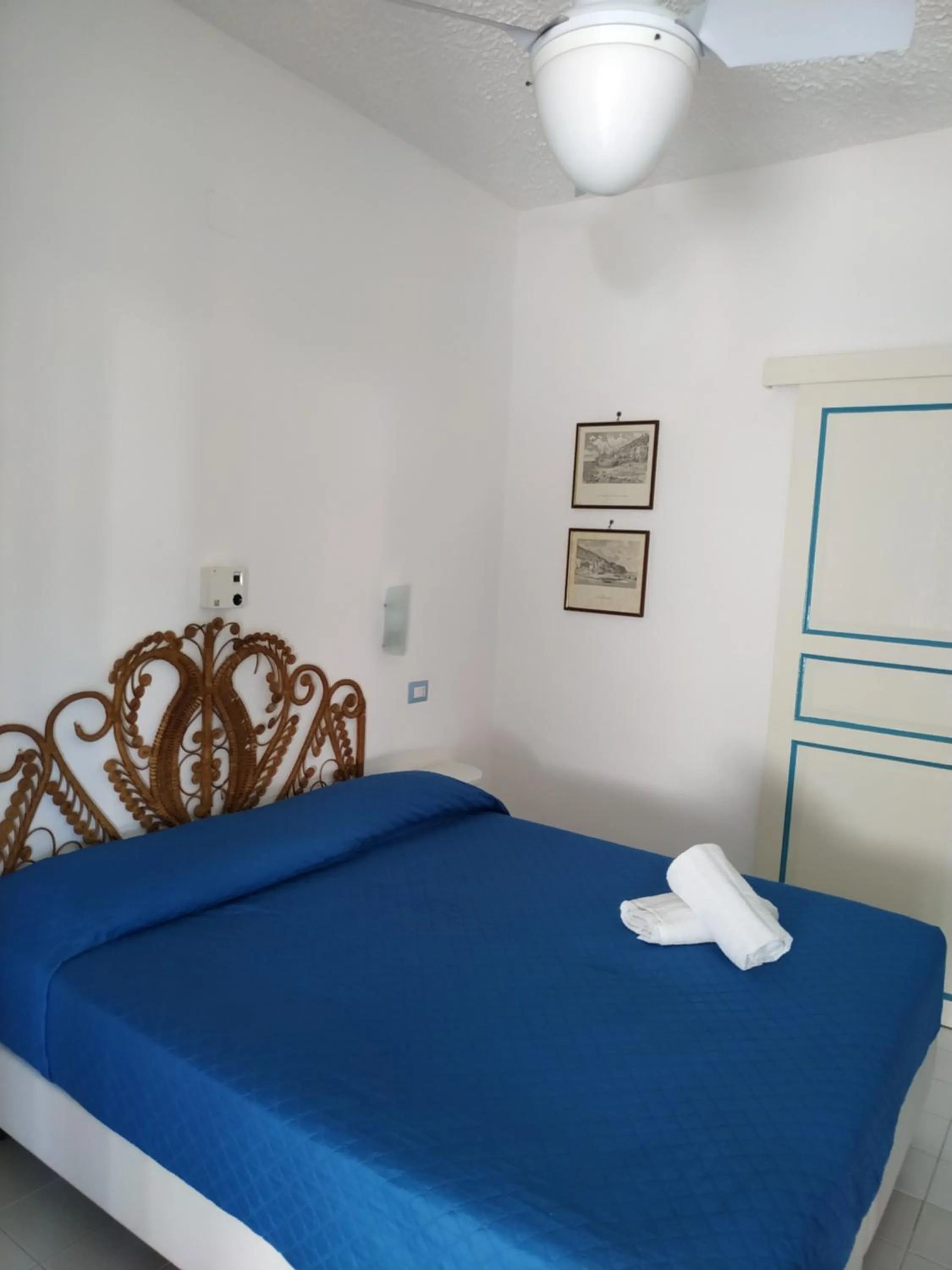 Photo of the whole room in La Giara