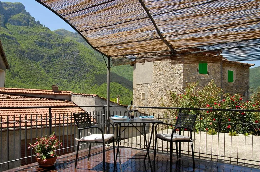 La Casa dei Nonni Castelbianco