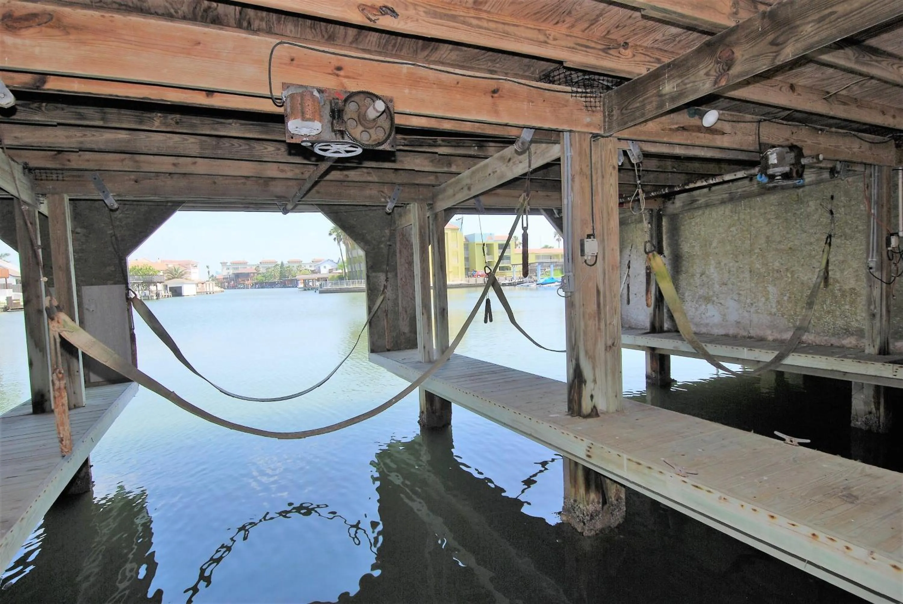 Lake view in 108 West Morningside Townhouse