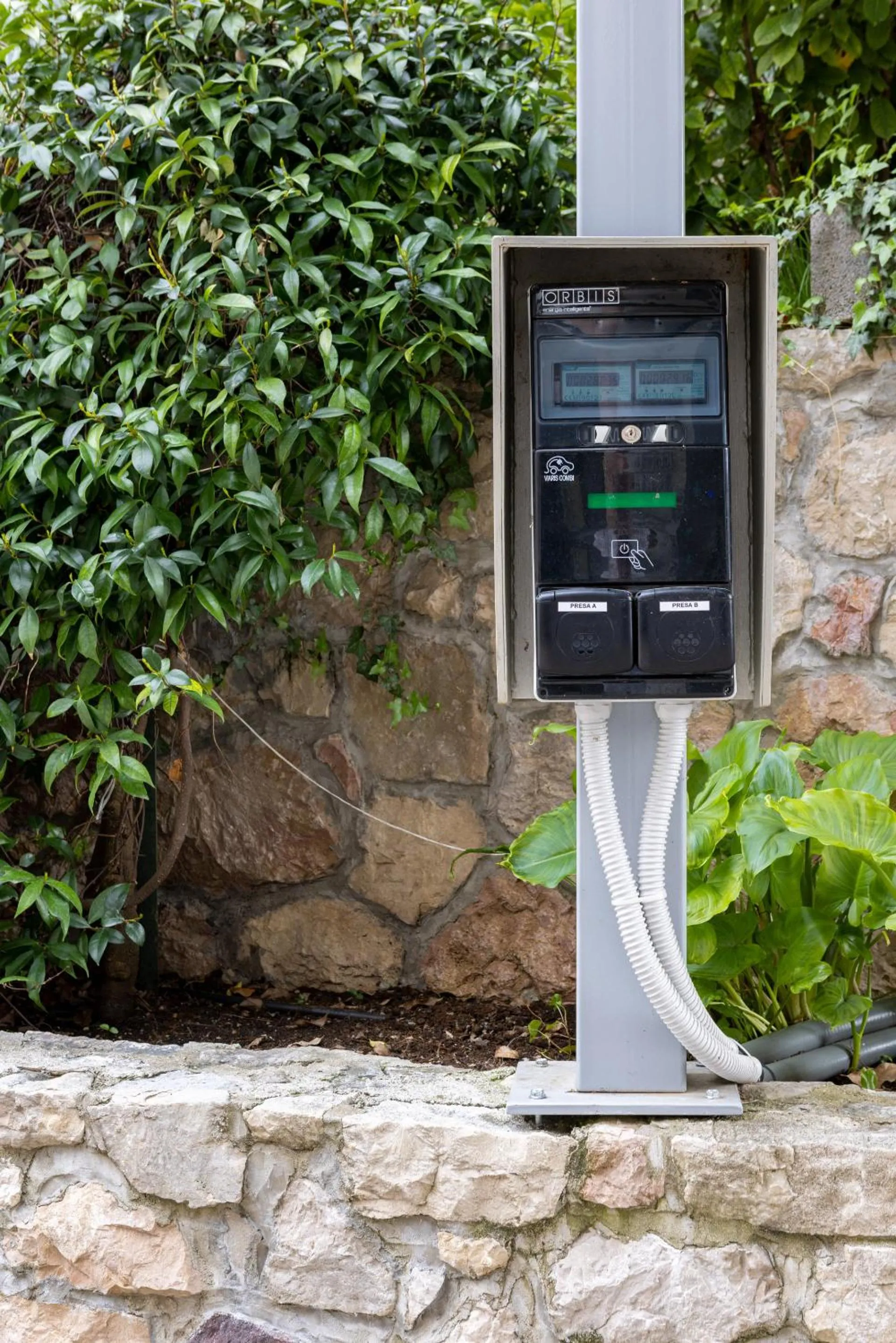 Parking in Park Hotel Val Di Monte ***S