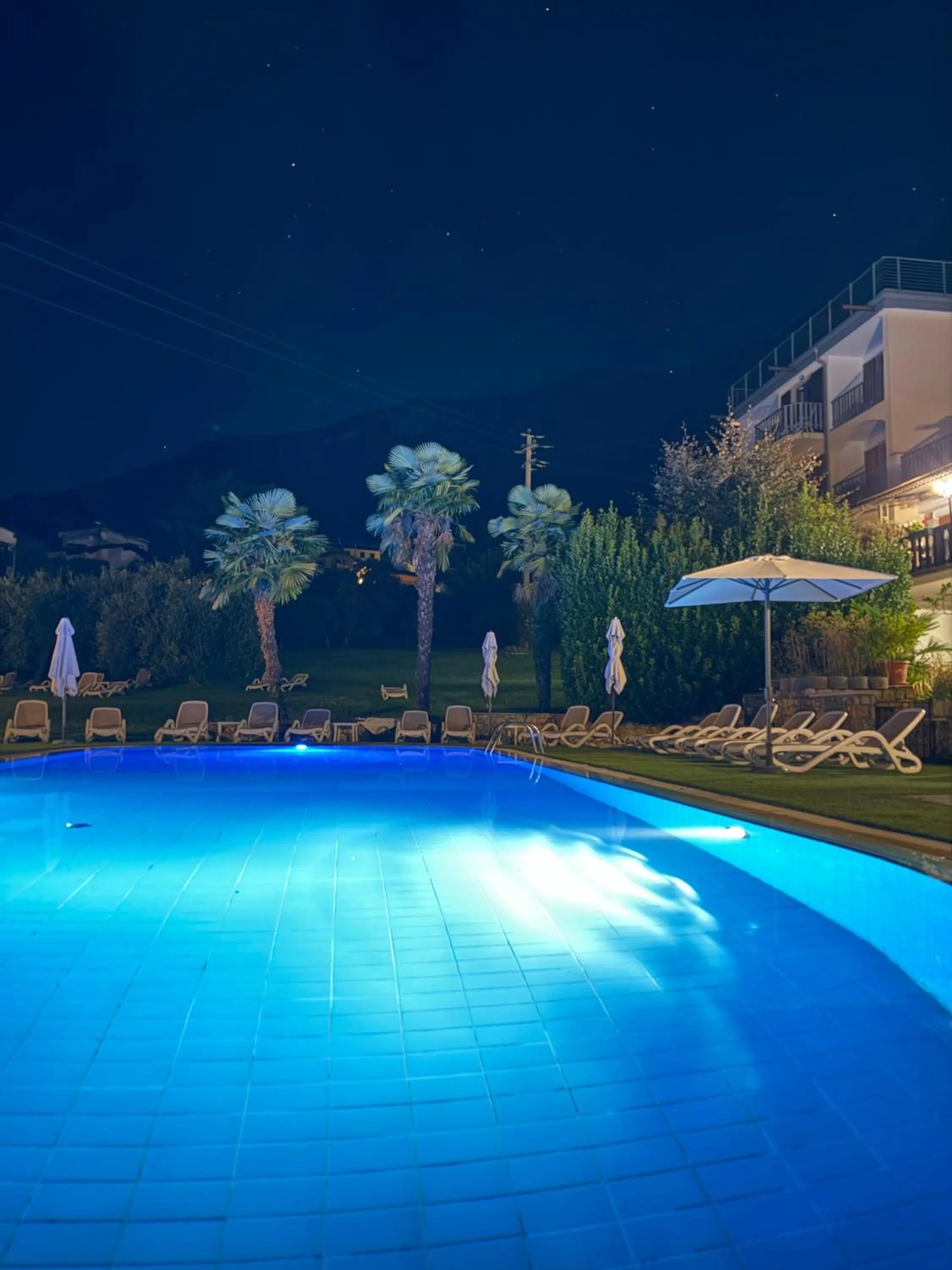 Swimming pool in Park Hotel Val Di Monte ***S