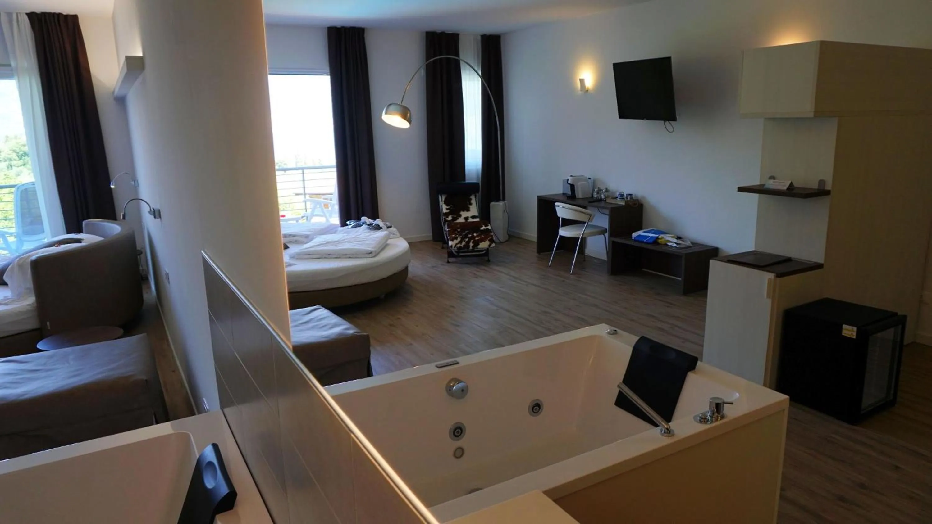 Bedroom, Bed in Park Hotel Val Di Monte ***S