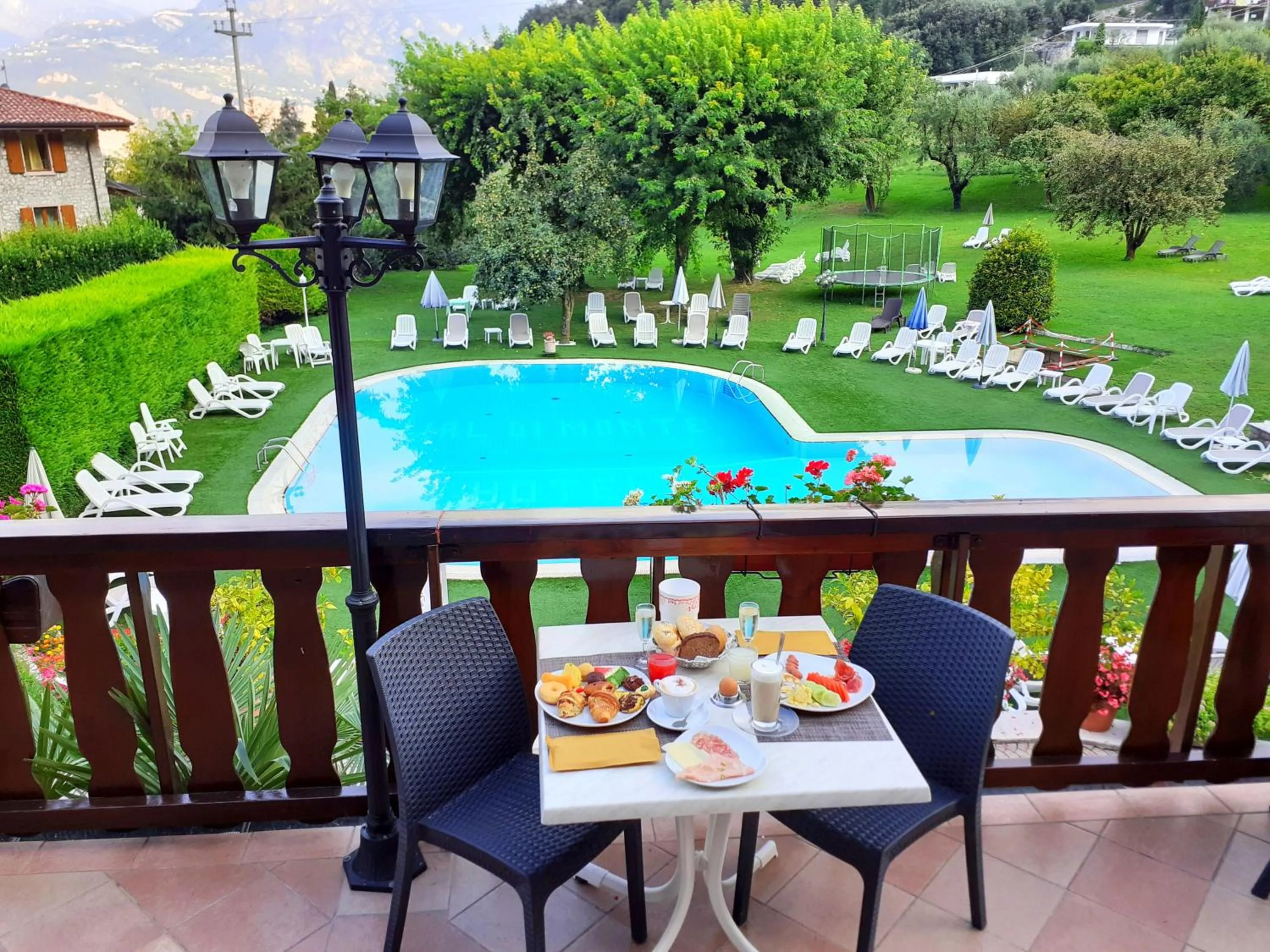 Garden view in Park Hotel Val Di Monte ***S