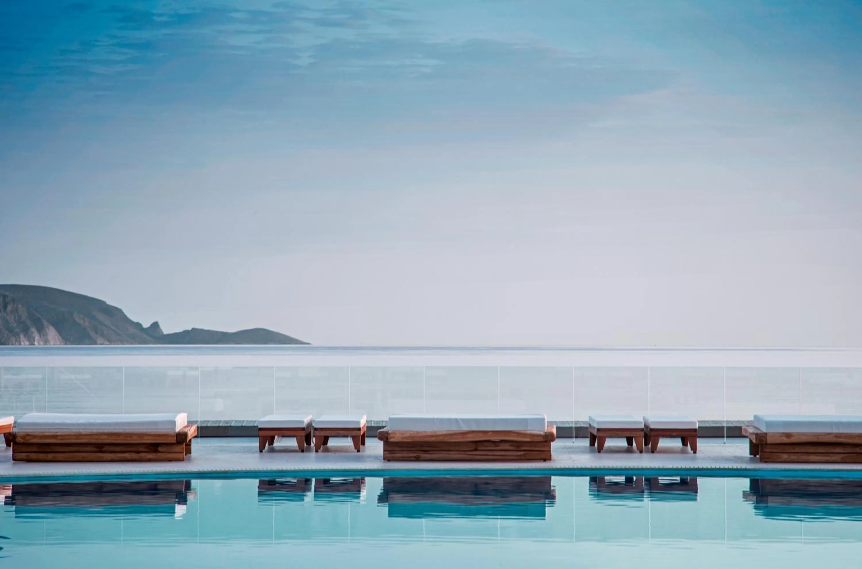 Swimming pool in Mitsis Selection Rinela