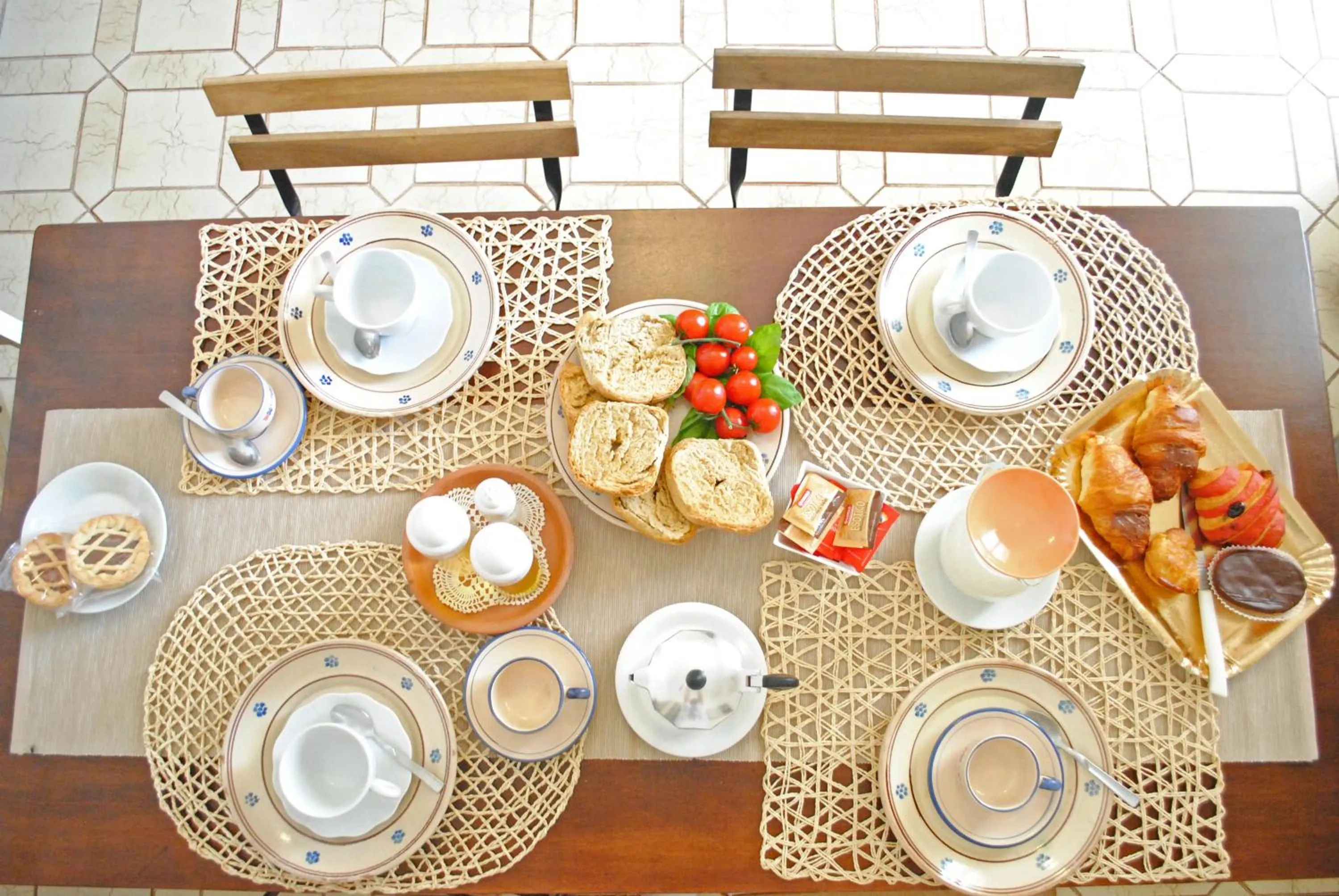 Italian breakfast in B&B Villa Sofia