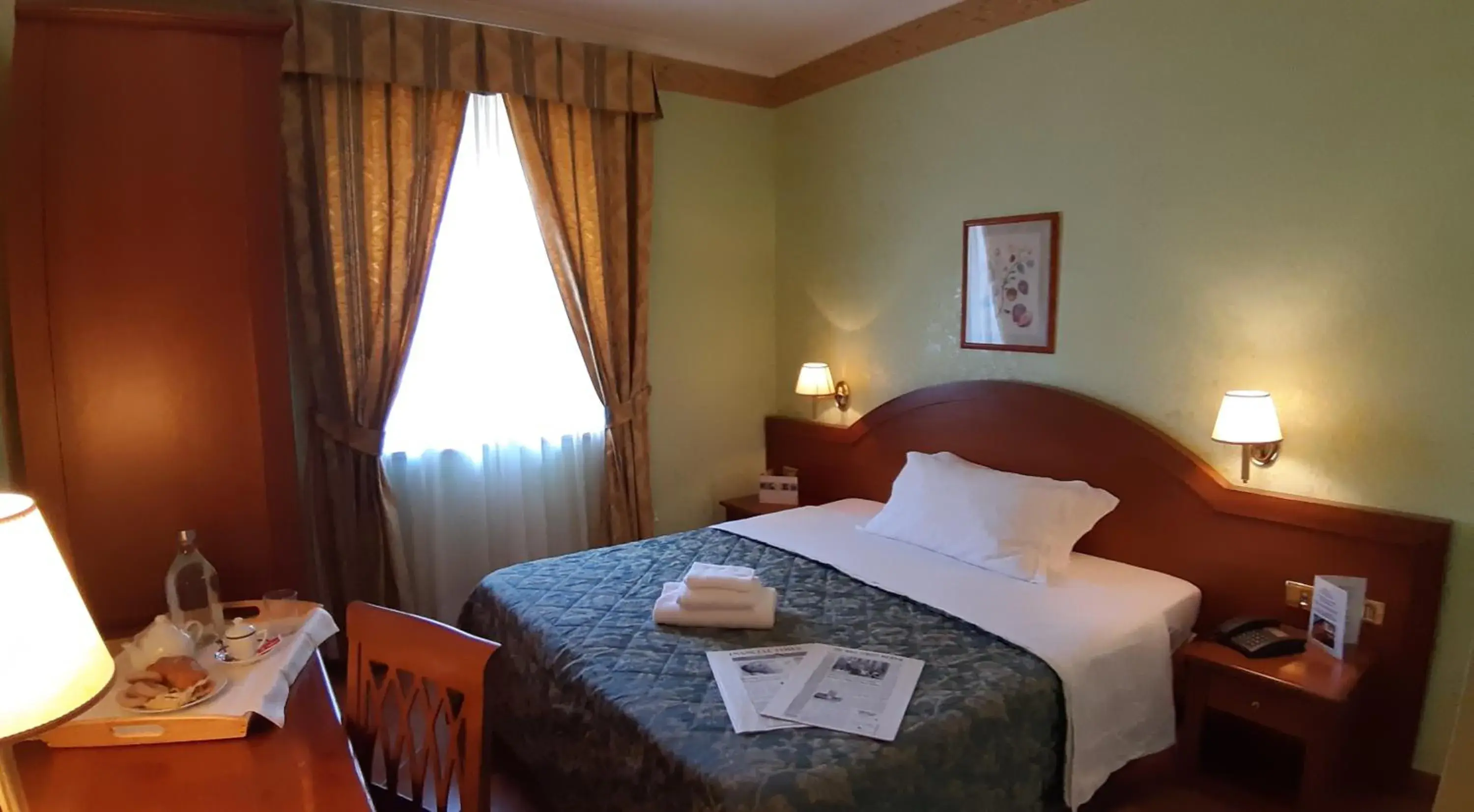 Double Room in Hotel Squarciarelli Double Room in Hotel Squarciarelli