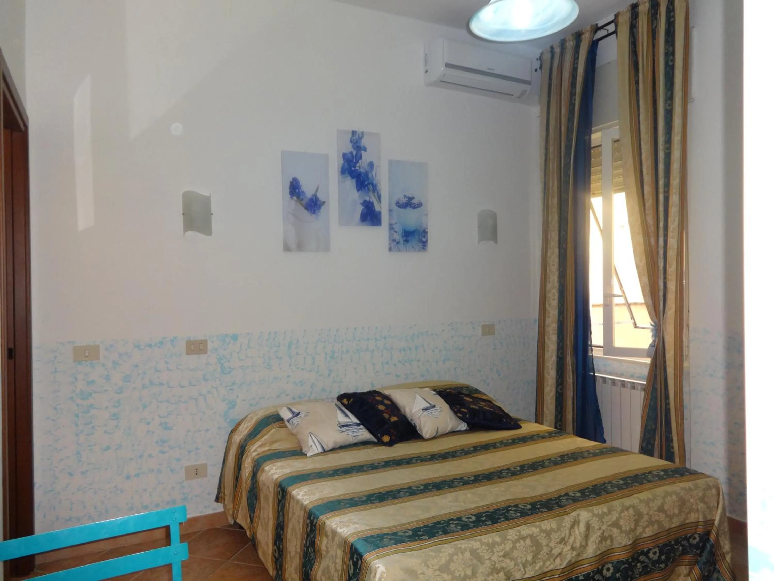 Bedroom, Bed in B&B Twins