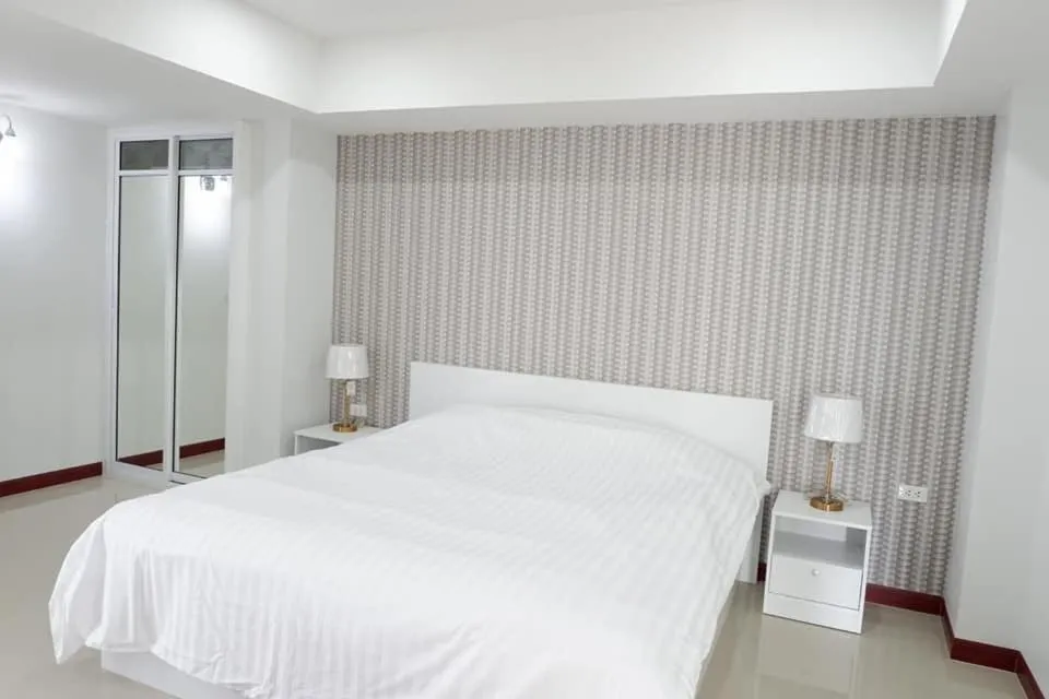 Bed in Phimai Residence