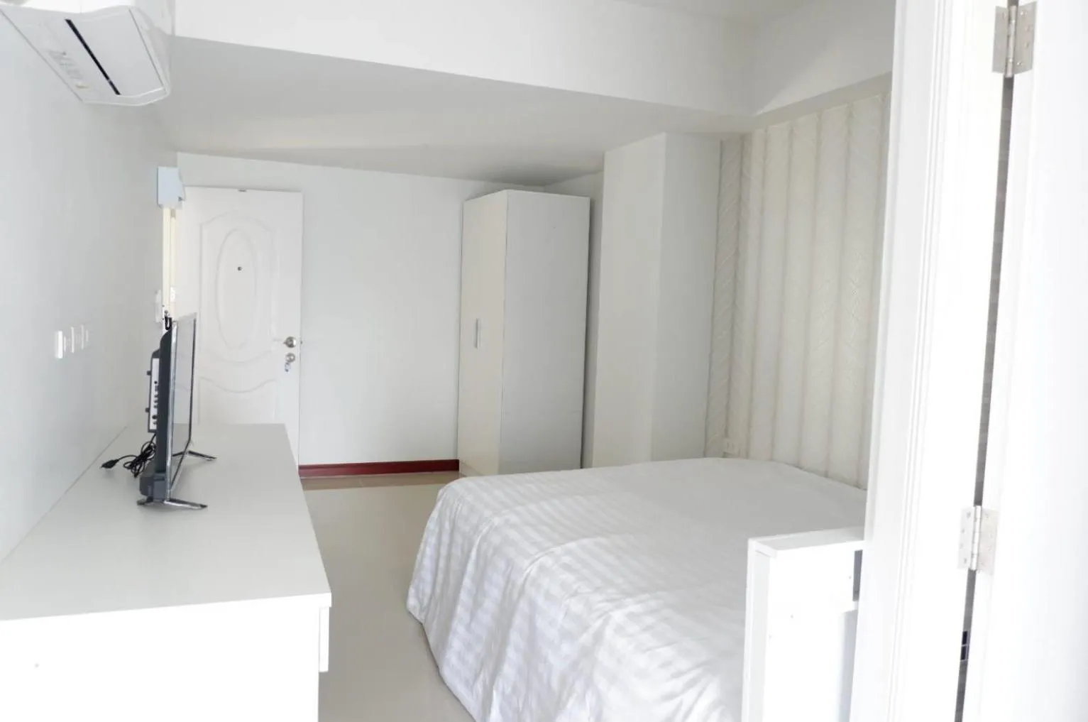 Bed in Phimai Residence