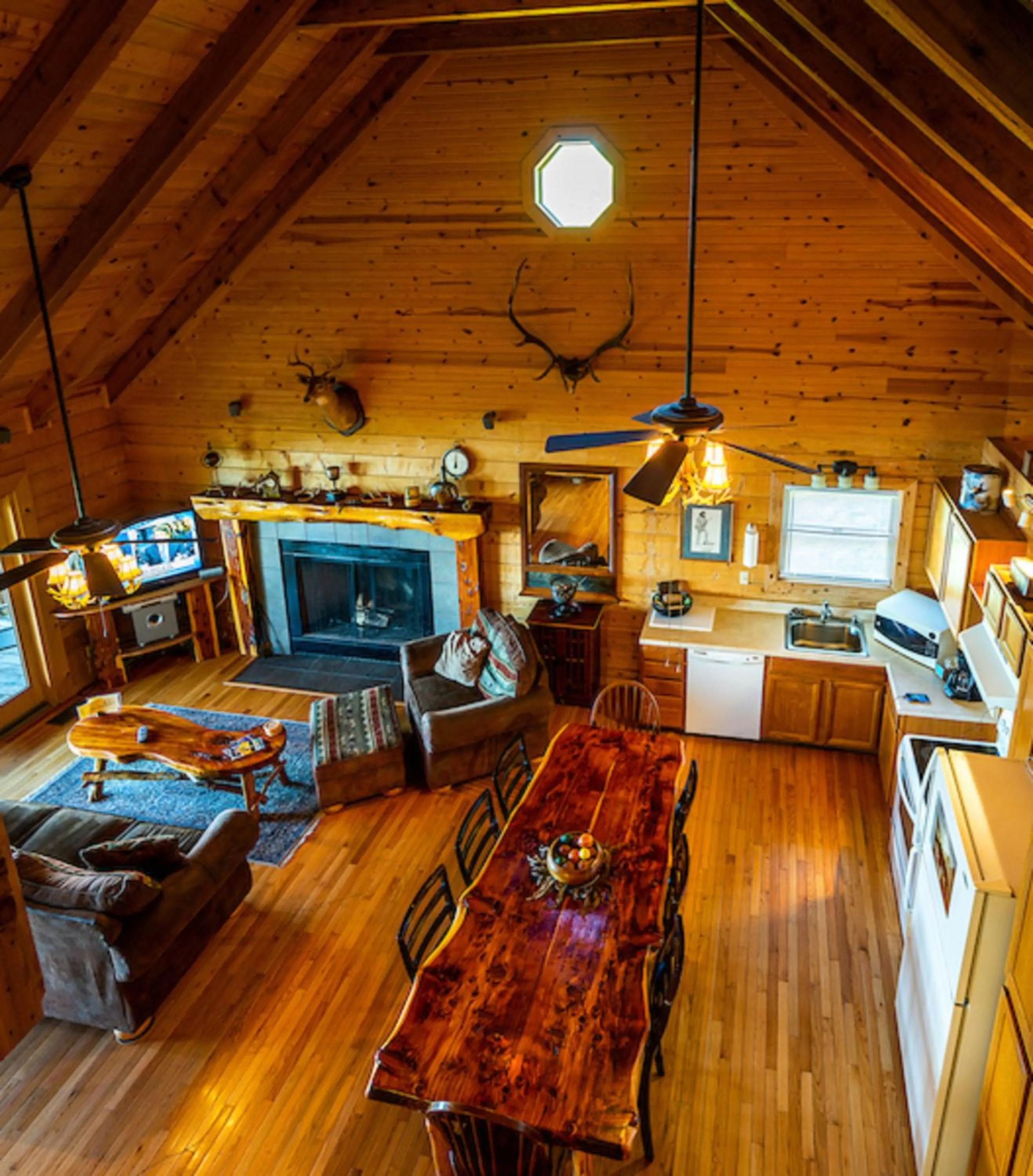 TV and multimedia in Sugar Ridge Resort