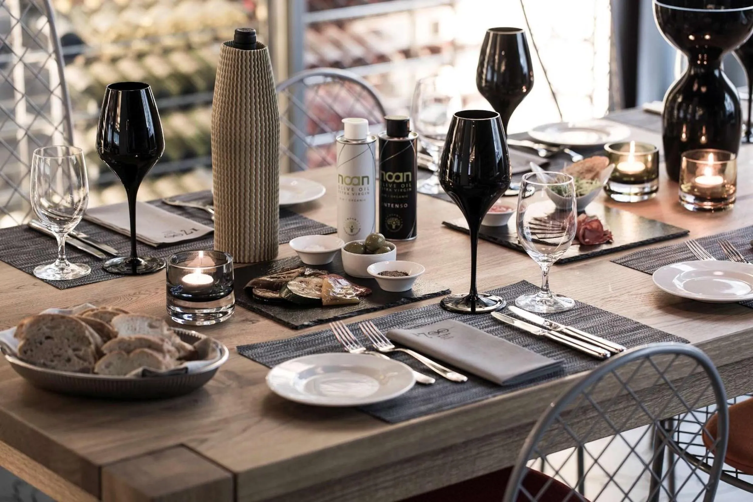 Restaurant/places to eat in Barceló Hamburg