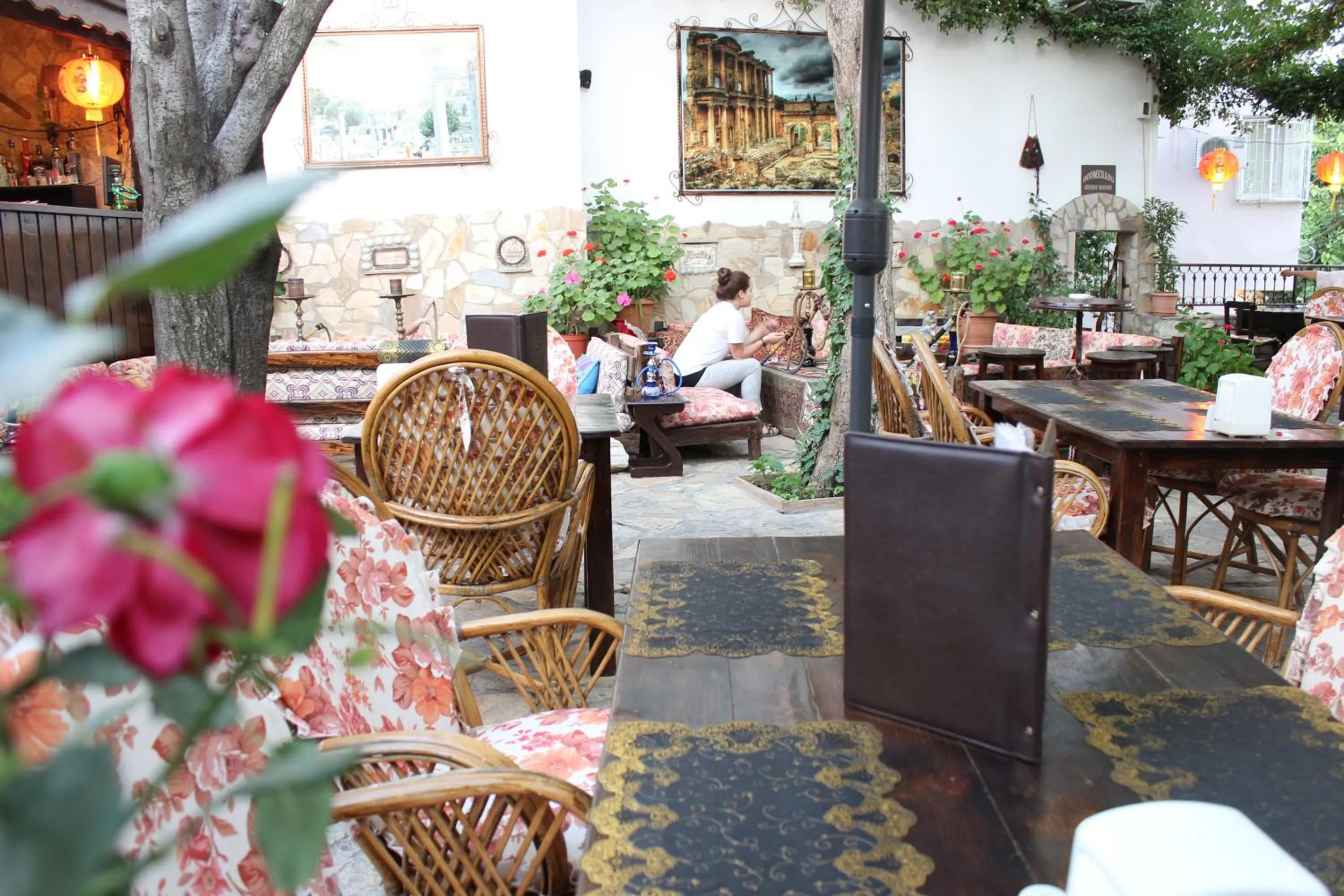 Food and drinks in Boomerang Guest House