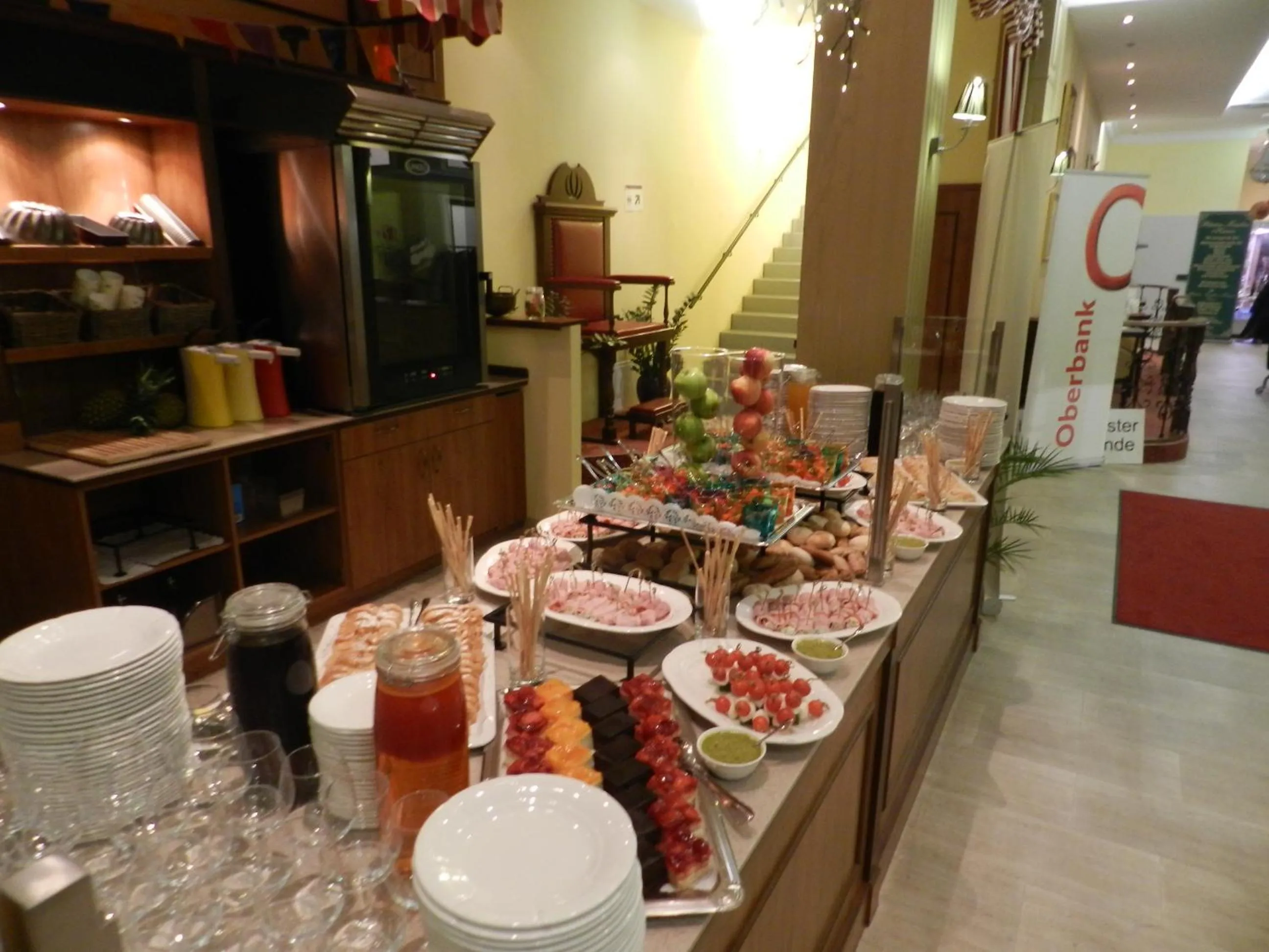 Restaurant/places to eat in Kaiserrast