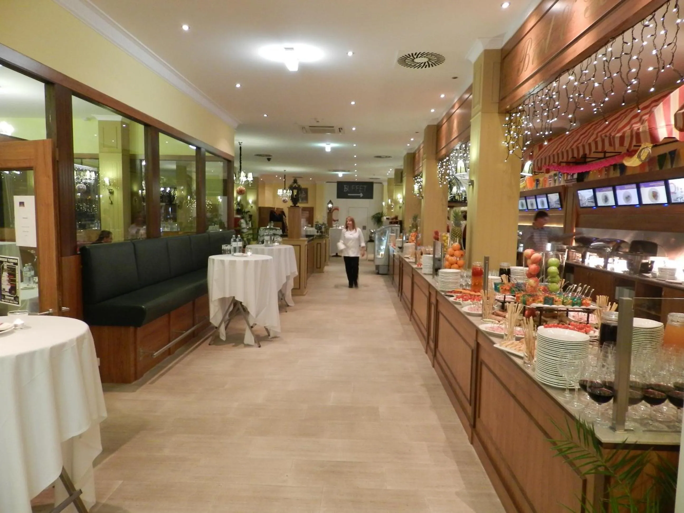 Restaurant/places to eat in Kaiserrast