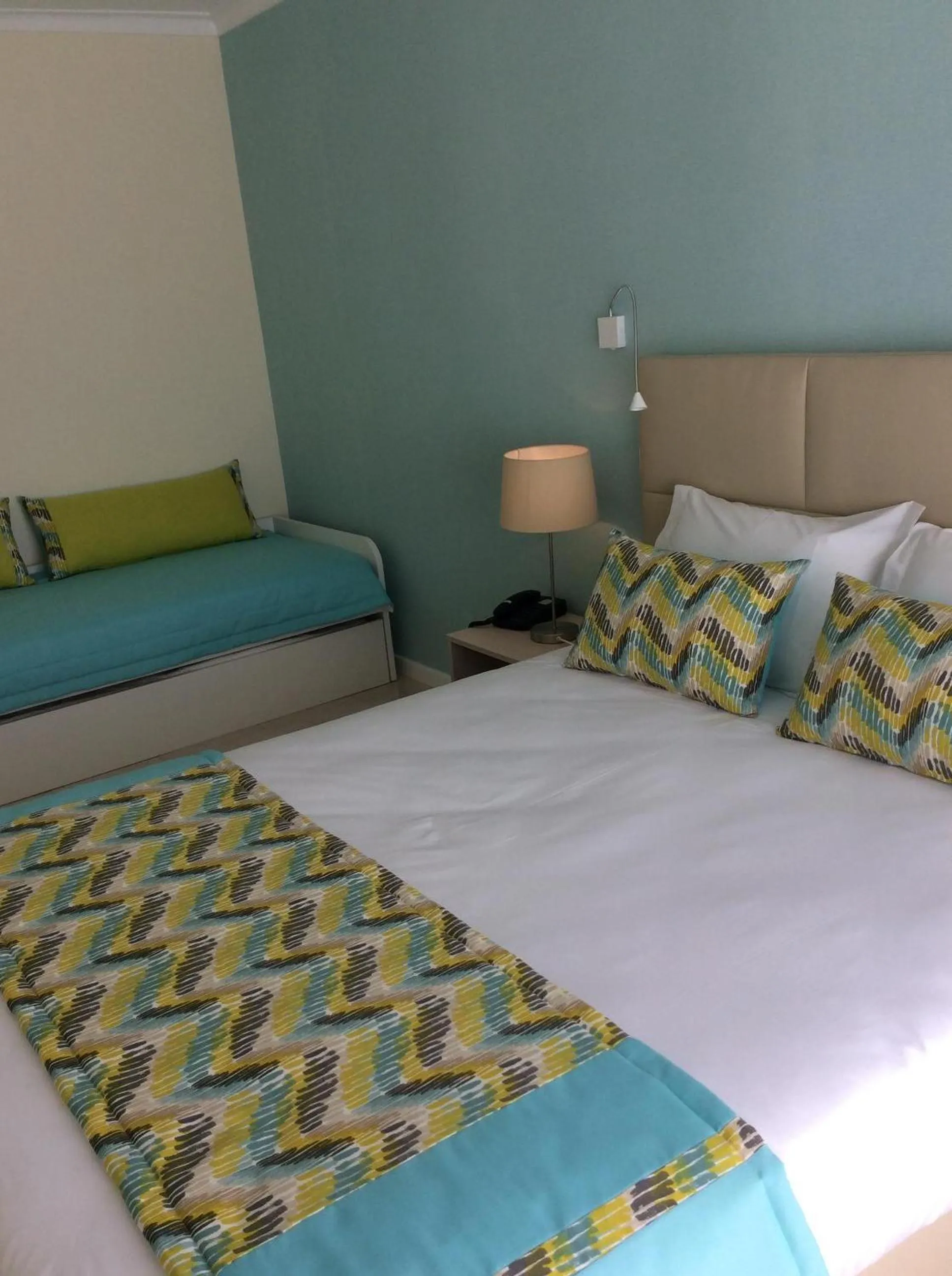 Bed in Hotel Ancora Mar