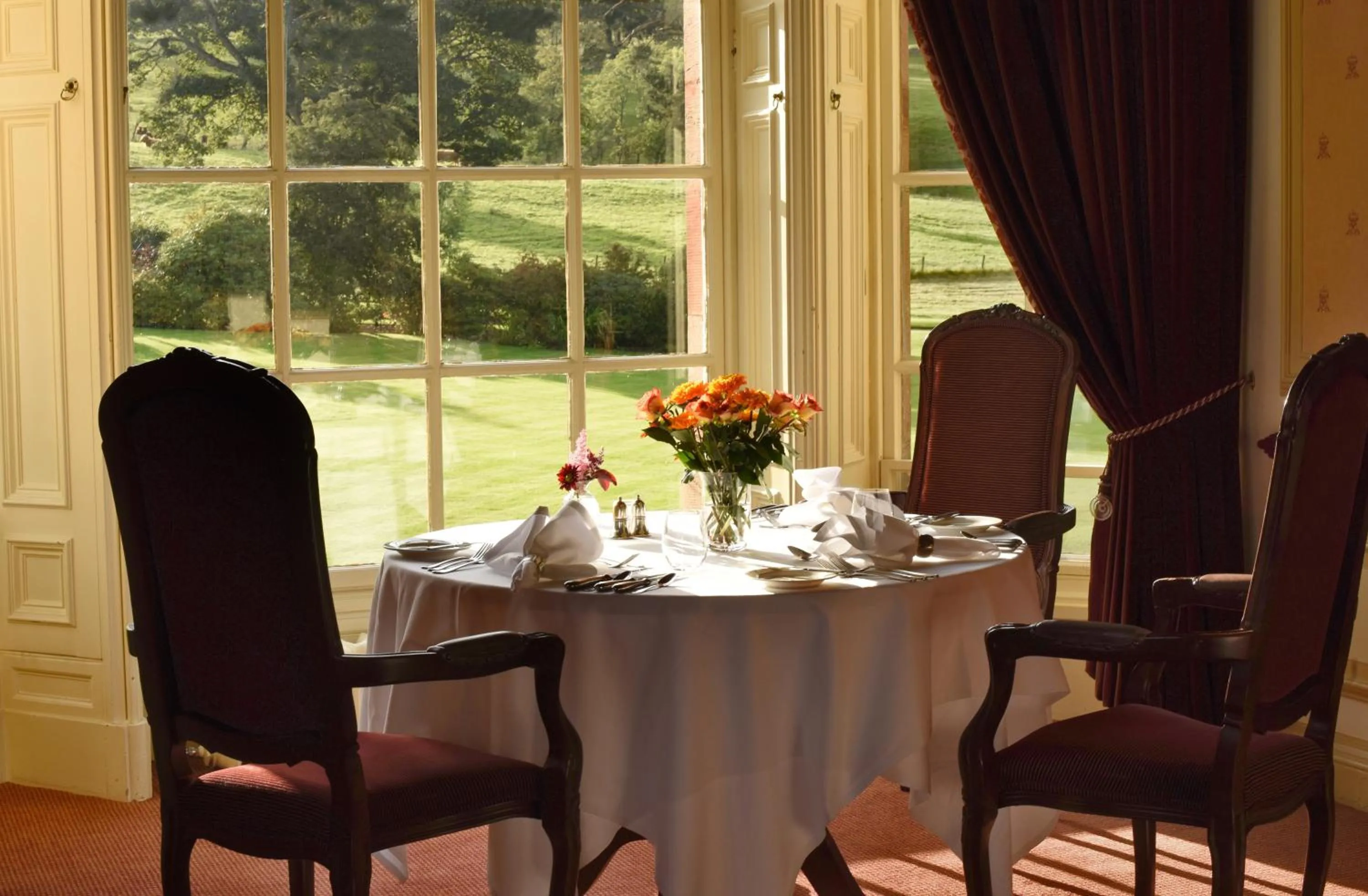 Restaurant/places to eat in Cringletie House