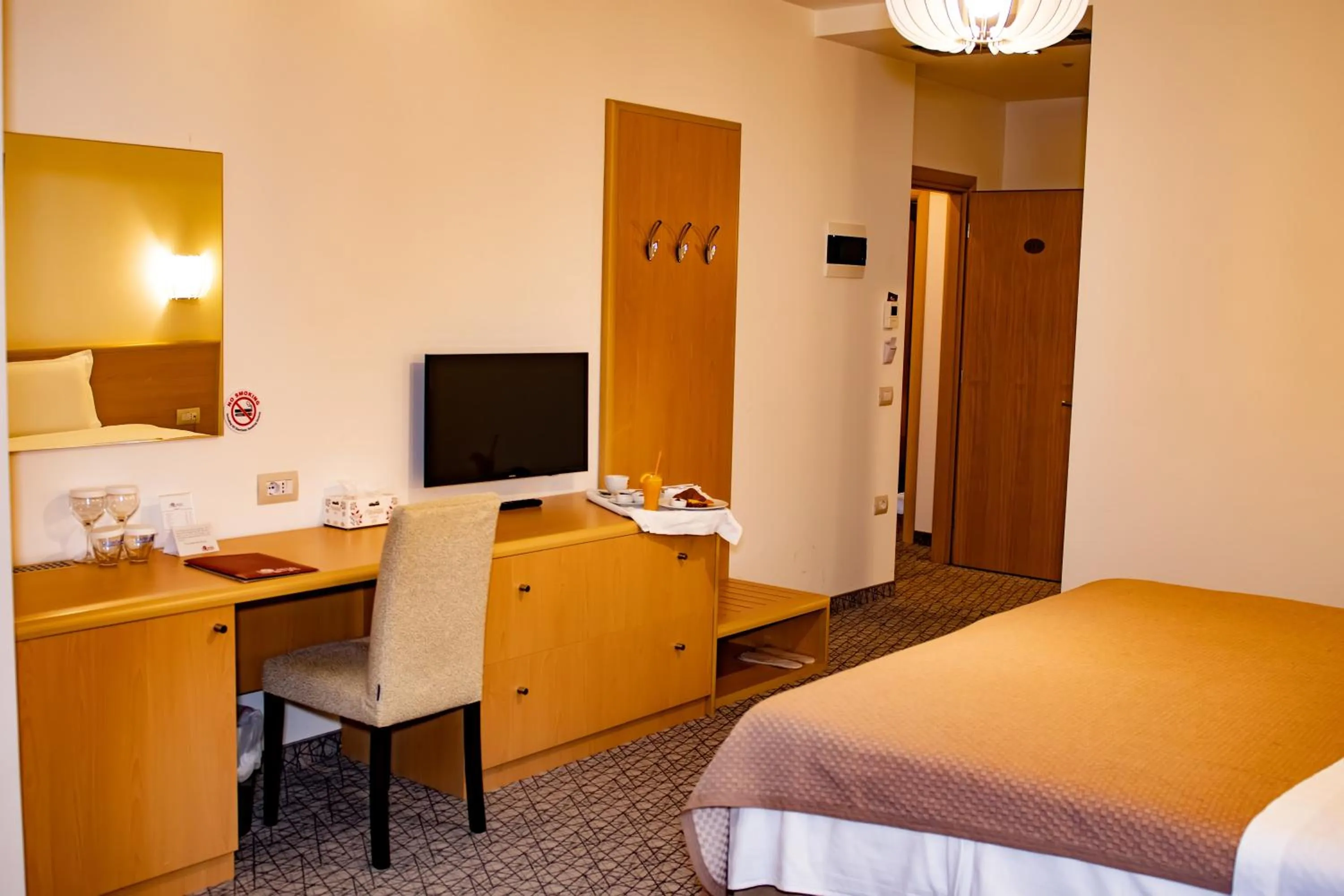 Bed in Hotel Airport Tirana