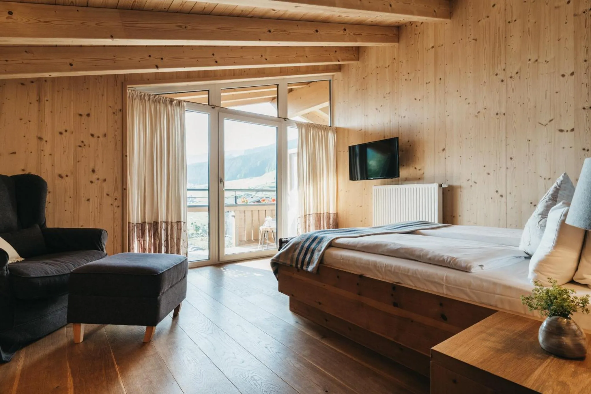 Photo of the whole room, Bed in Biohotel Rupertus