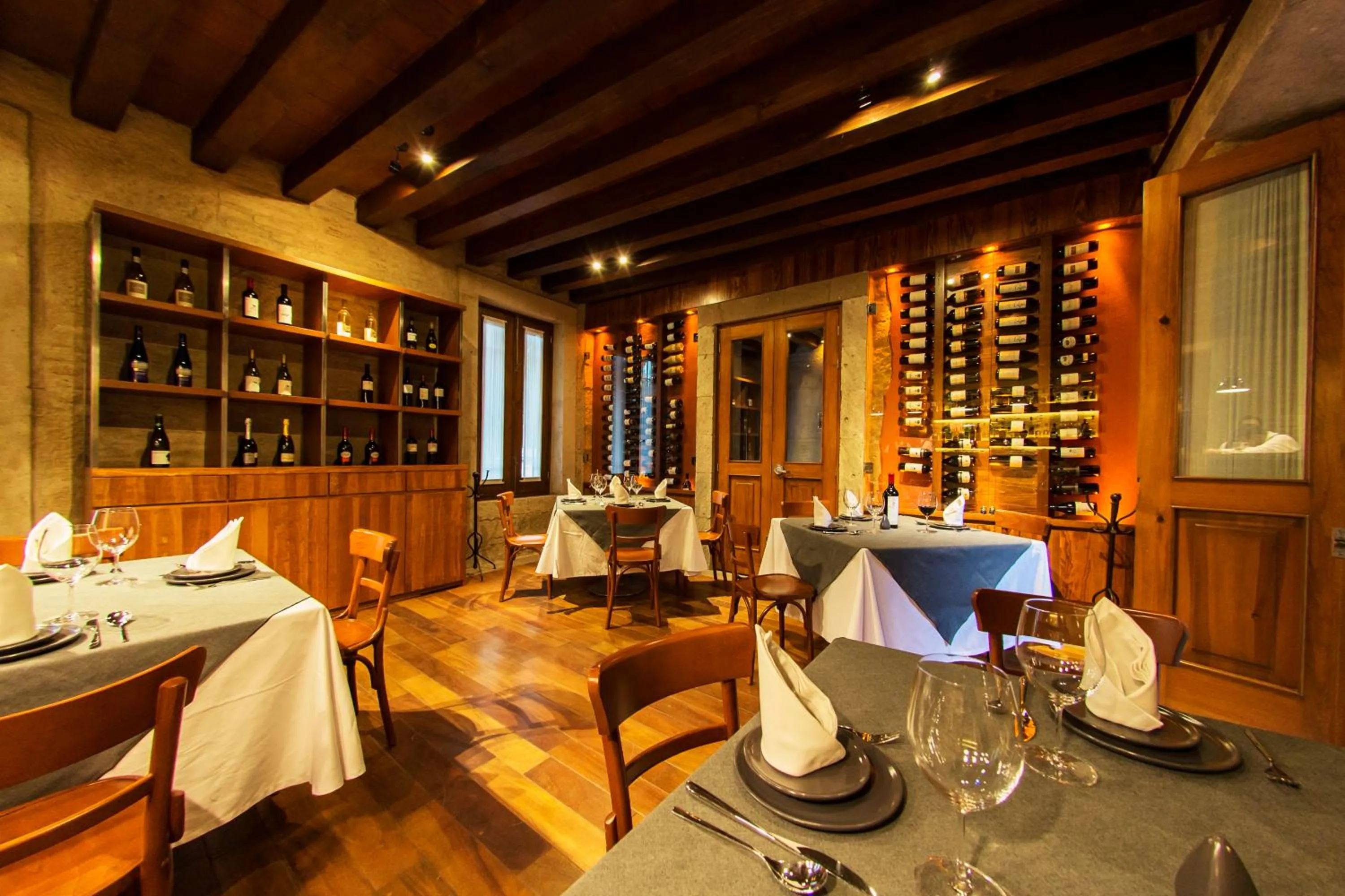 Restaurant/places to eat in Hotel Boutique Casa Madero