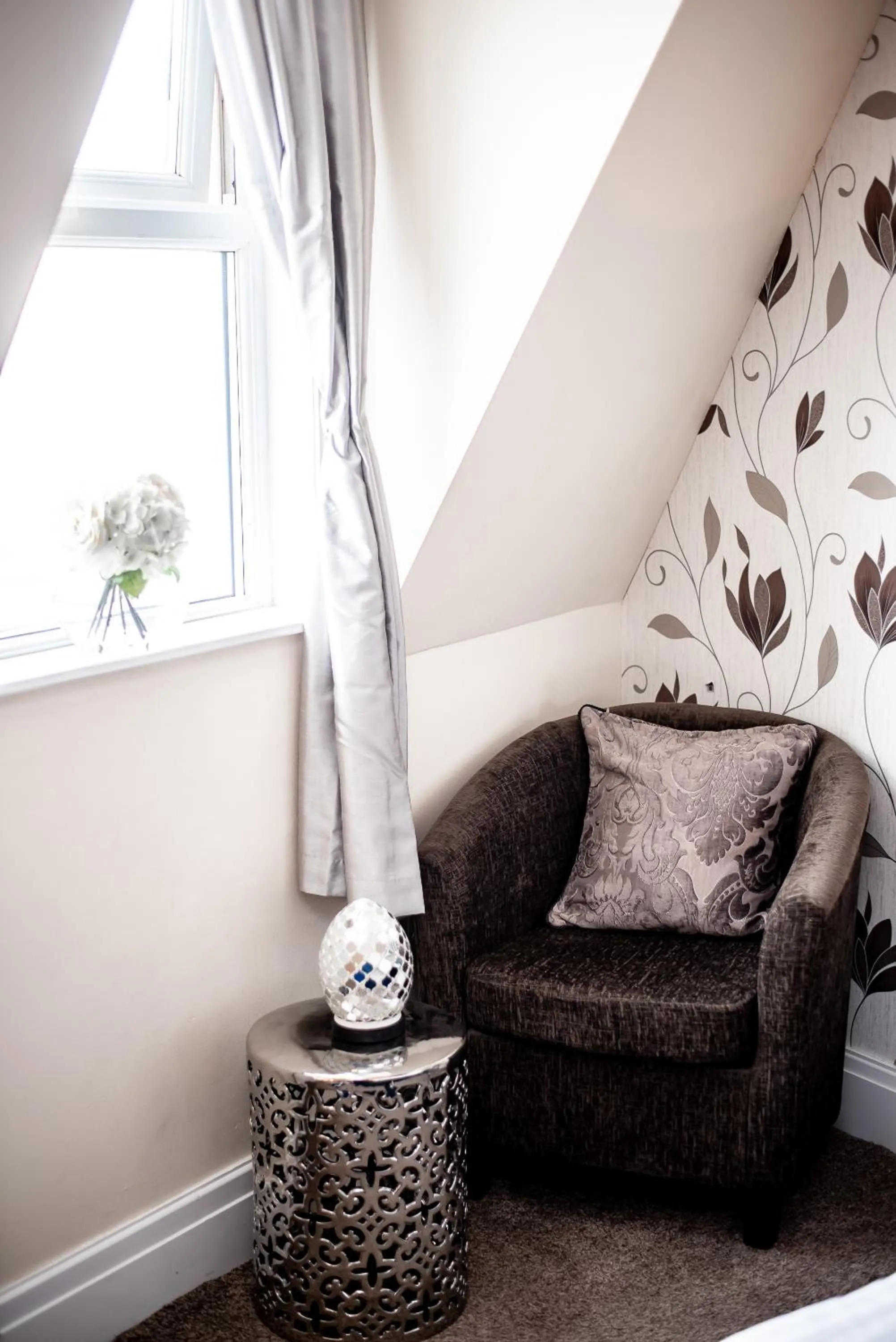 Seating area in MARS Hotel Seaview Blackpool