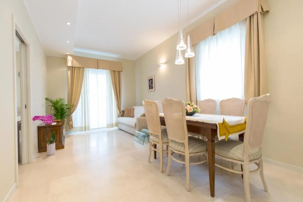 Living room in Aparthotel England