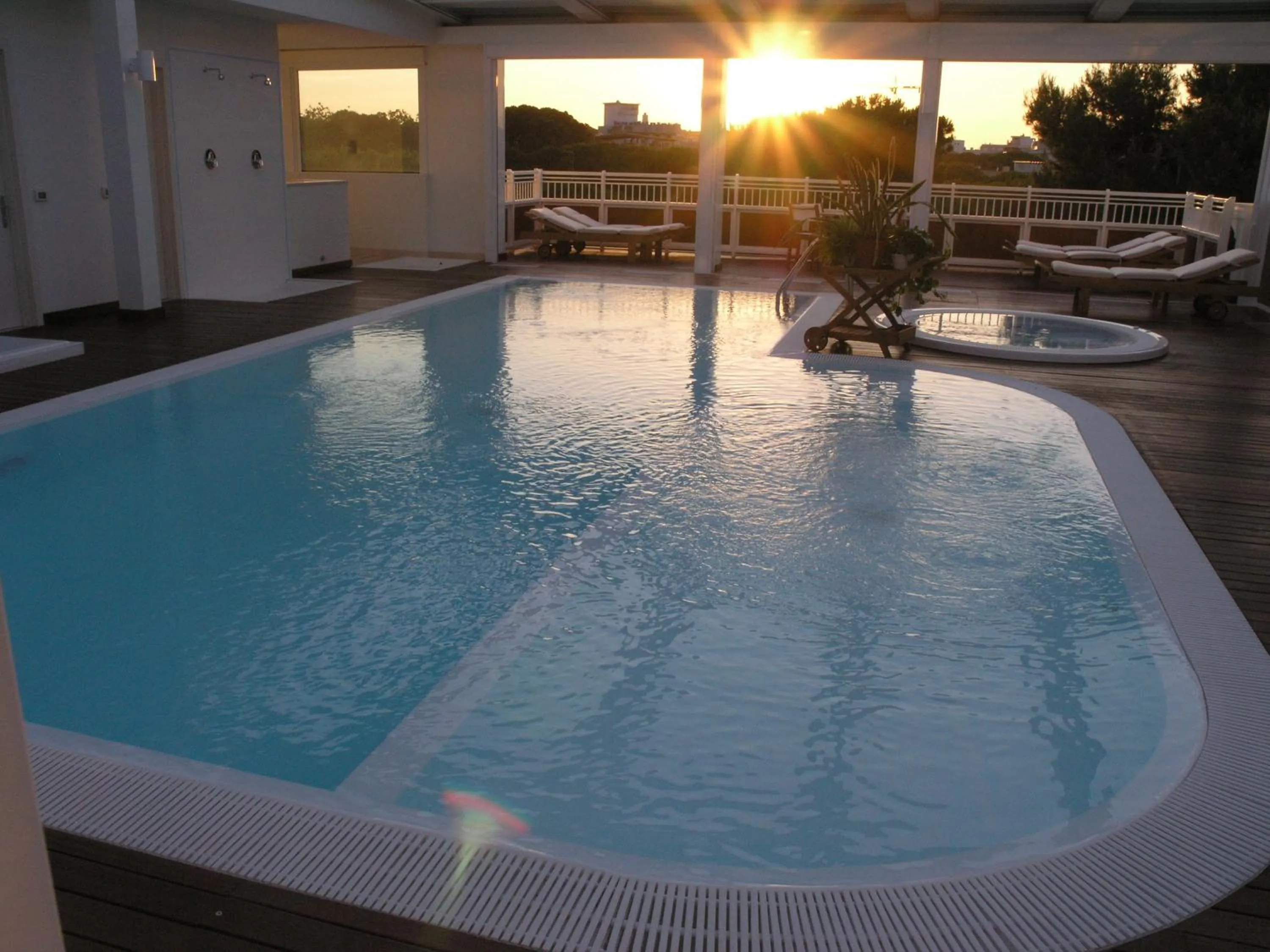 Swimming pool in Aparthotel England