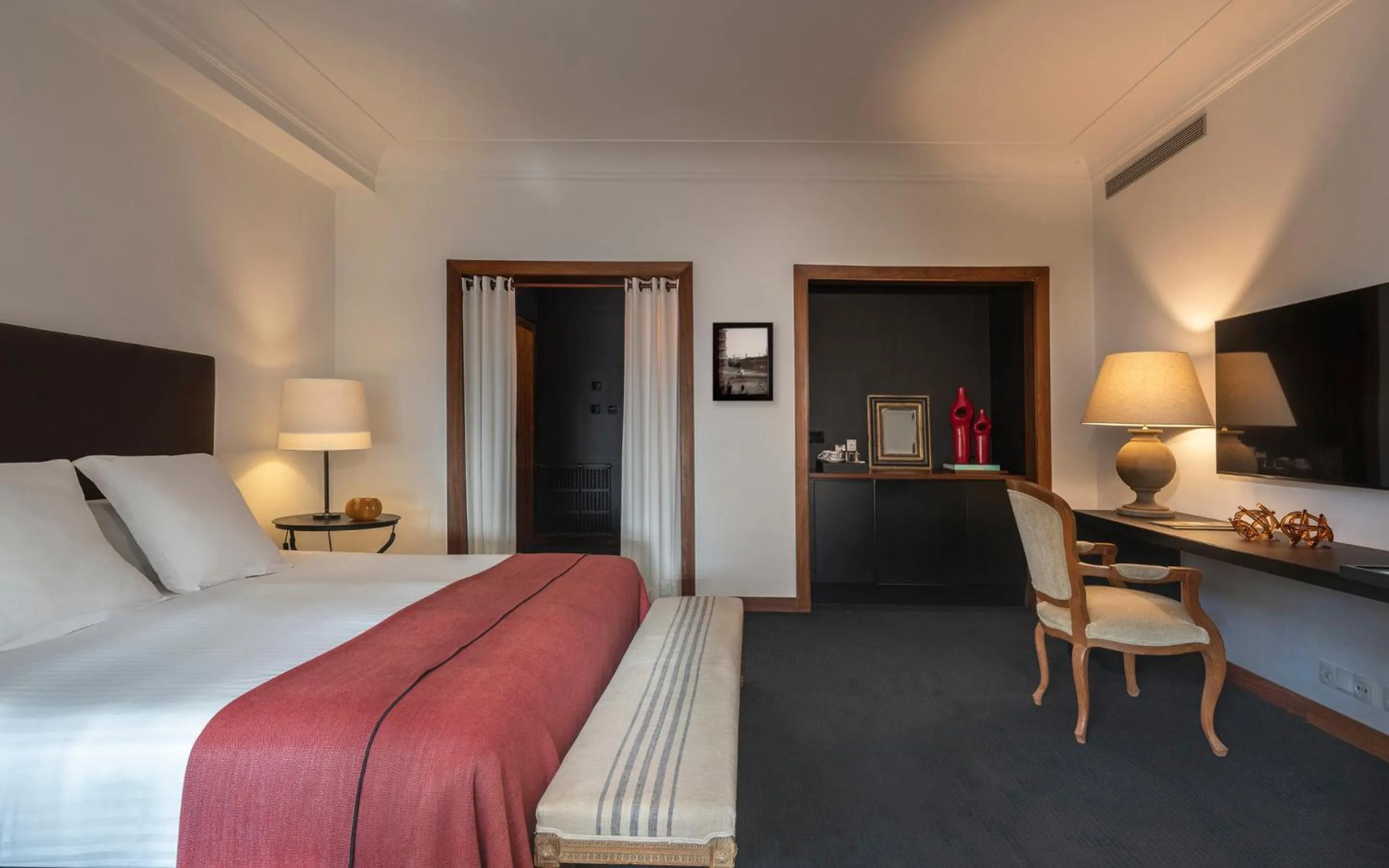 Bedroom, Bed in Primero Primera