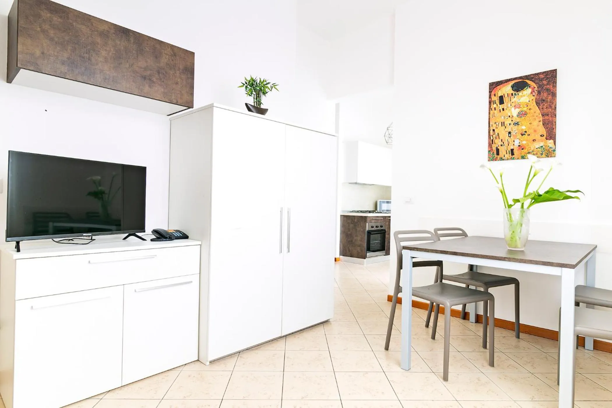 TV and multimedia in Residence Hotel Le Stelle