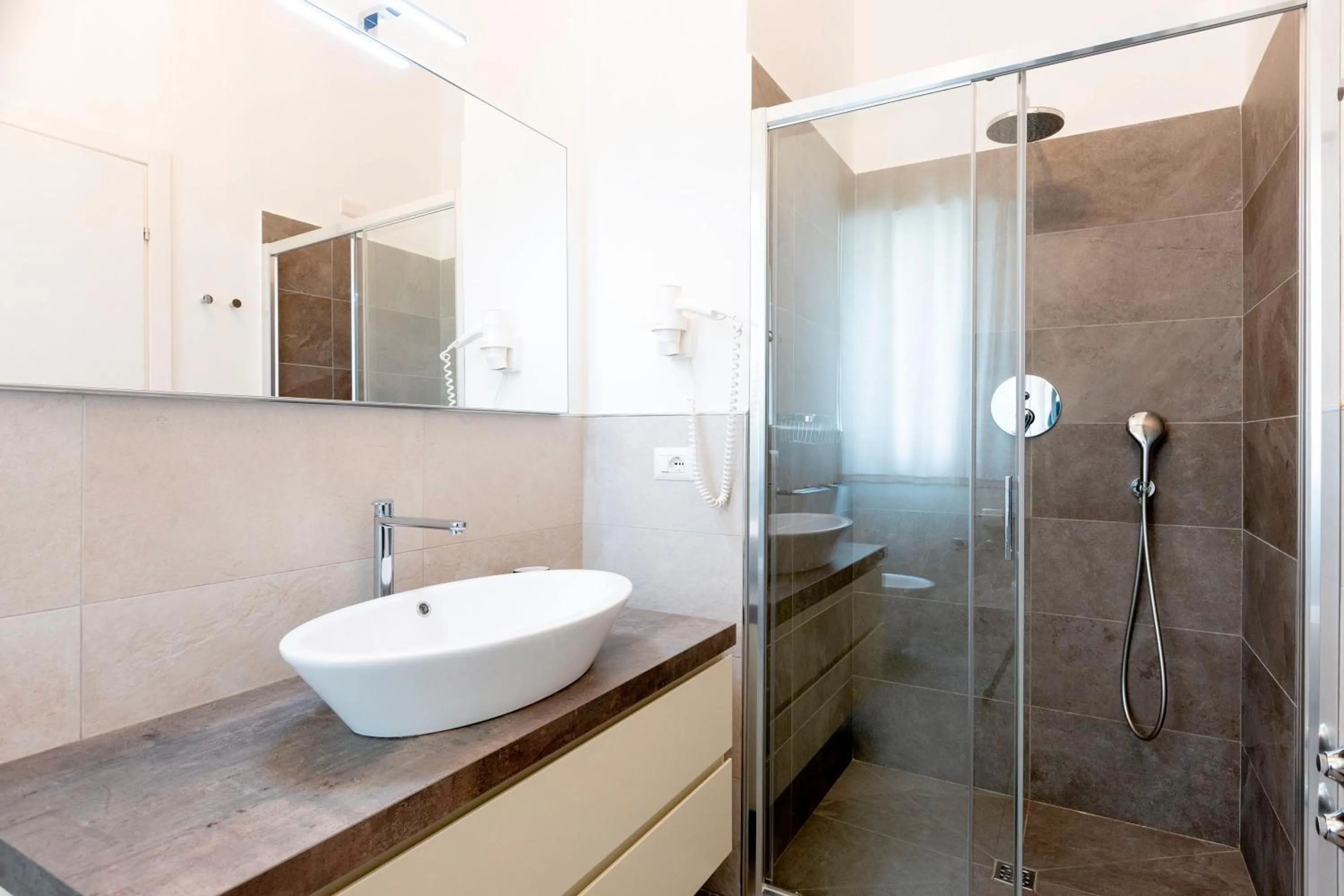 Shower in Residence Hotel Le Stelle