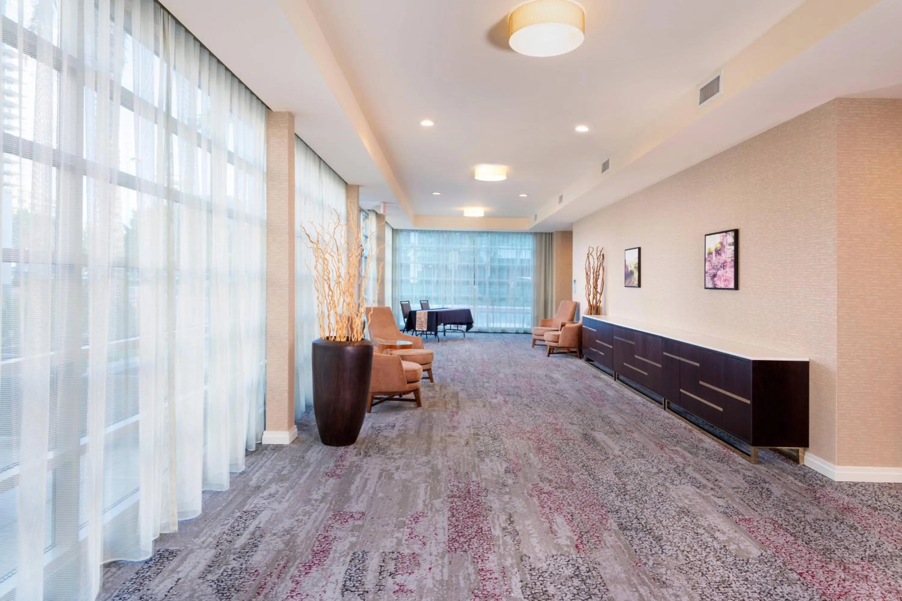 Meeting/conference room in Courtyard by Marriott Santa Ana Orange County