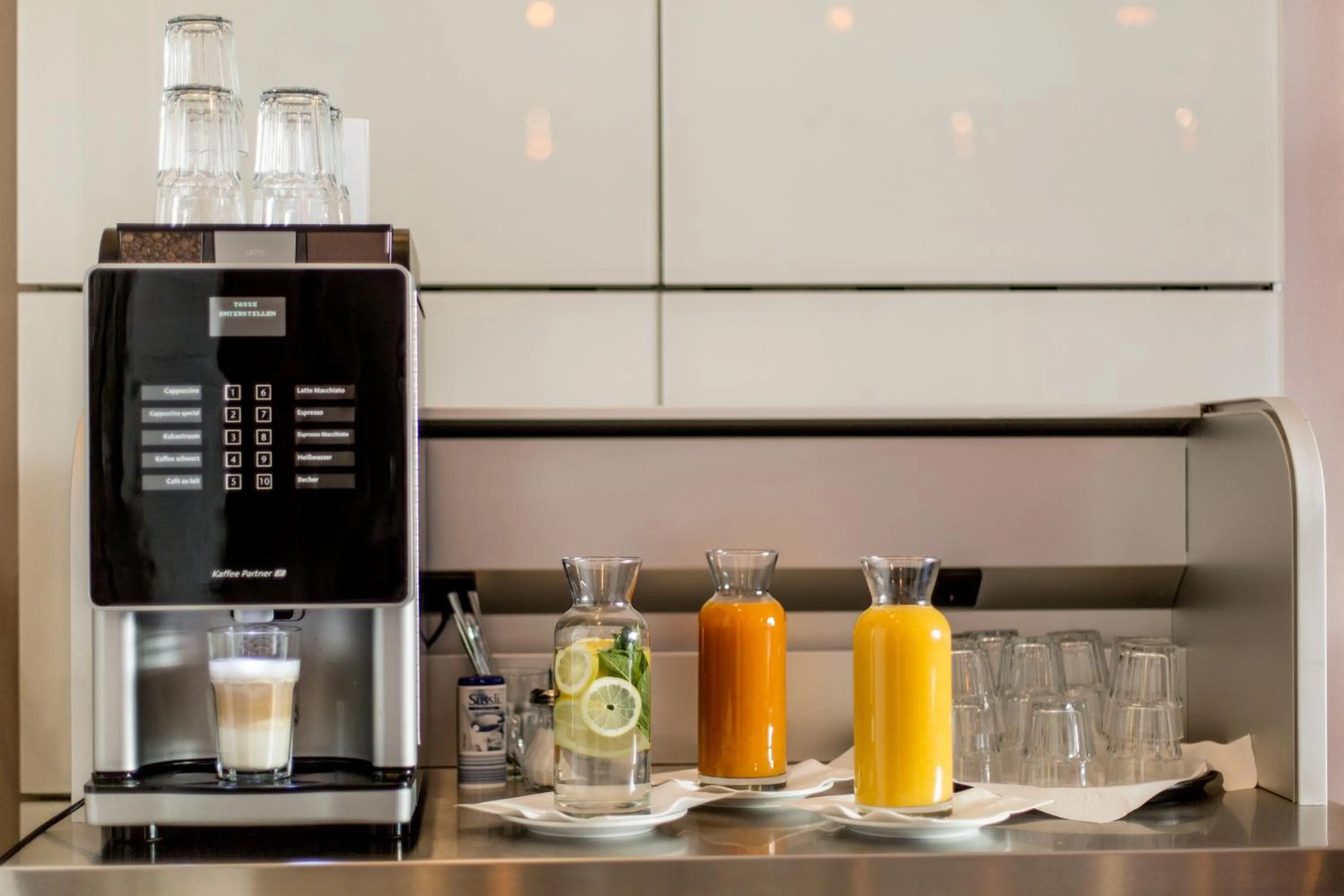 Coffee/tea facilities in Hotel Villa Vinum Cochem
