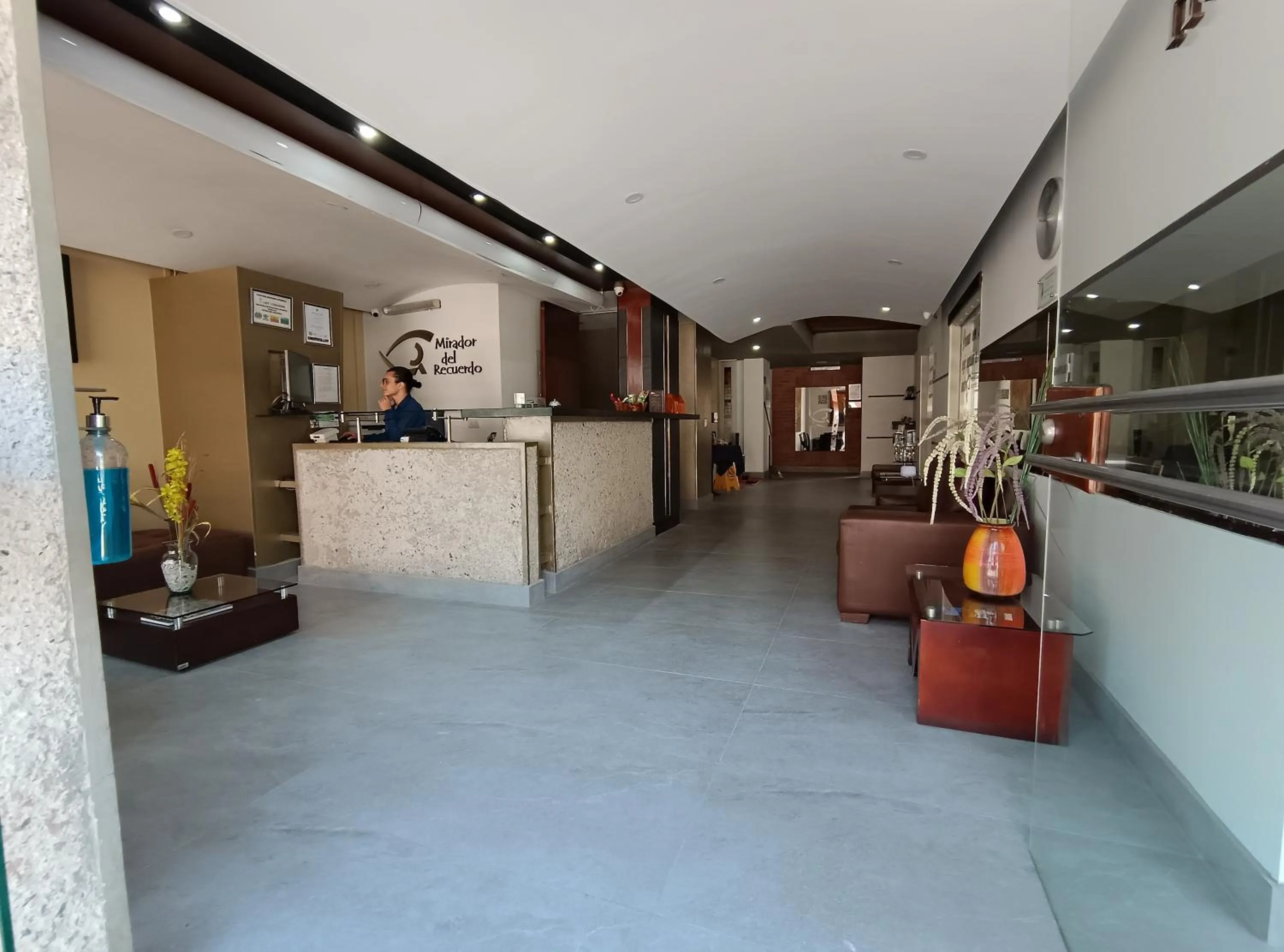 Lobby or reception in Aparta-Suites Mirador del Recuerdo