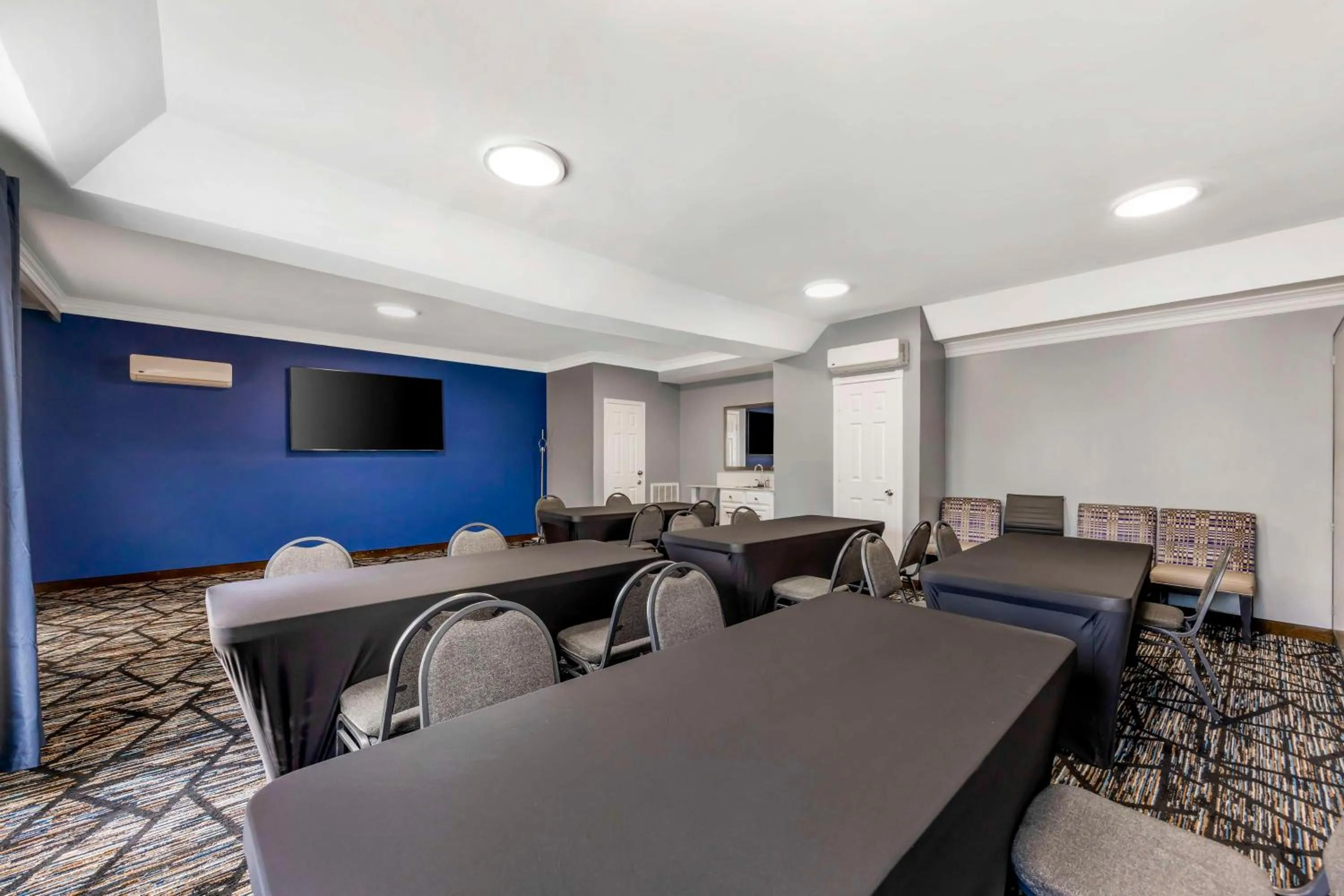 Meeting/conference room in Best Western Brentwood