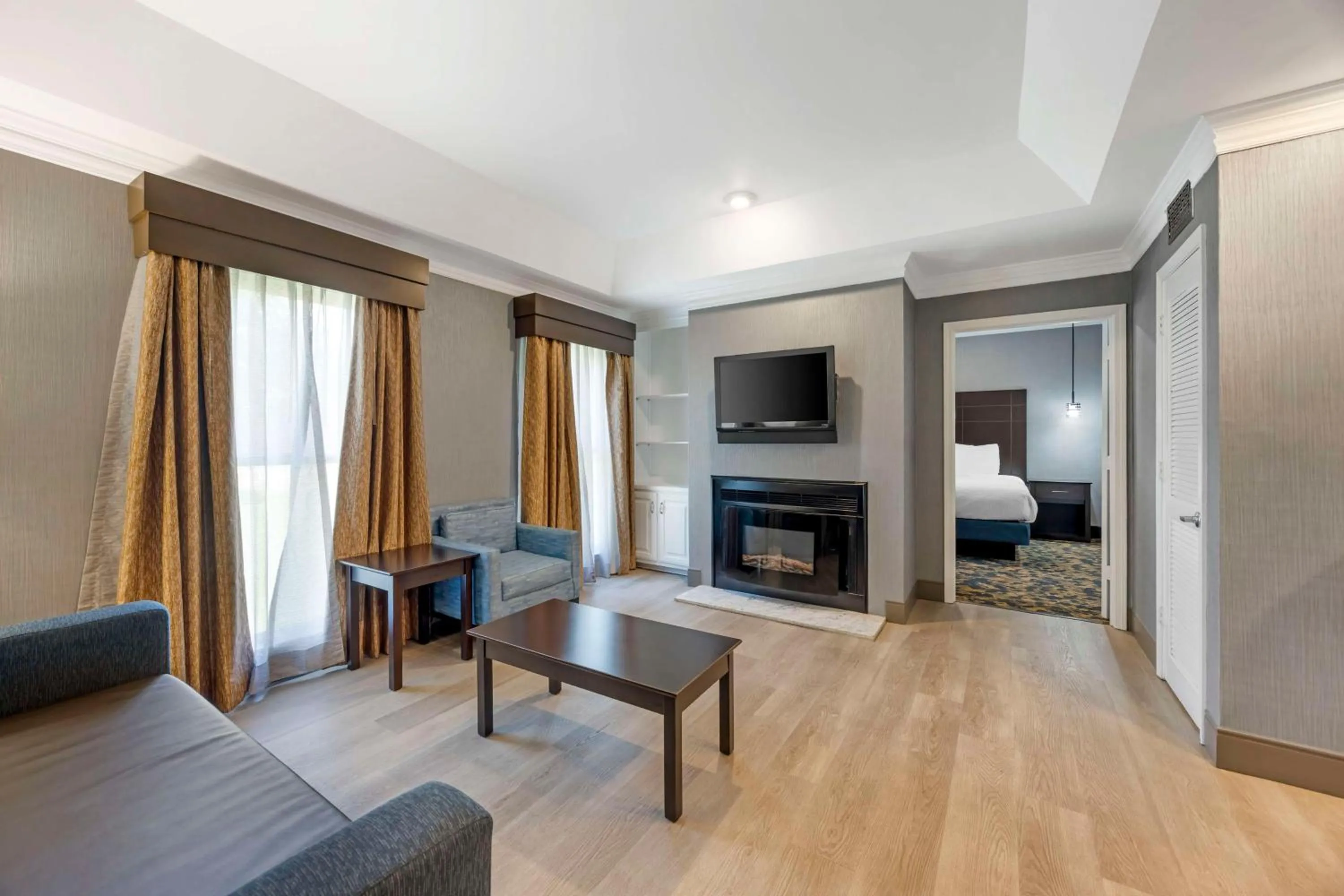 Photo of the whole room in Best Western Brentwood