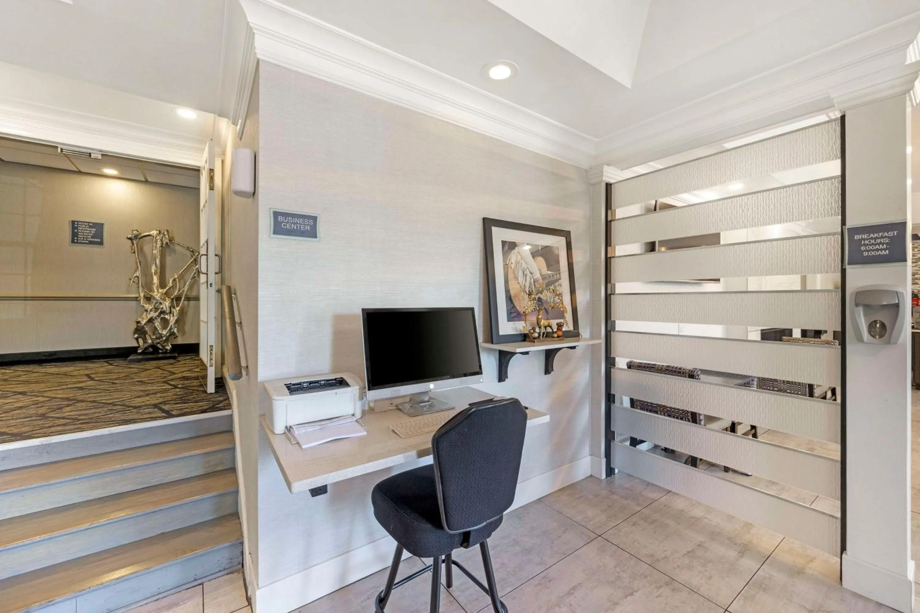 Business facilities in Best Western Brentwood