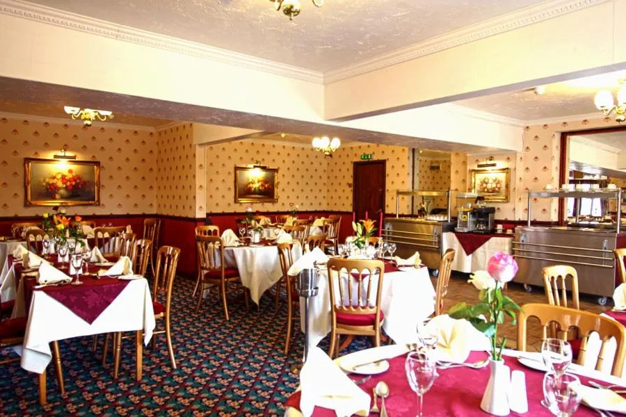 Restaurant/places to eat in The Columbia Hotel