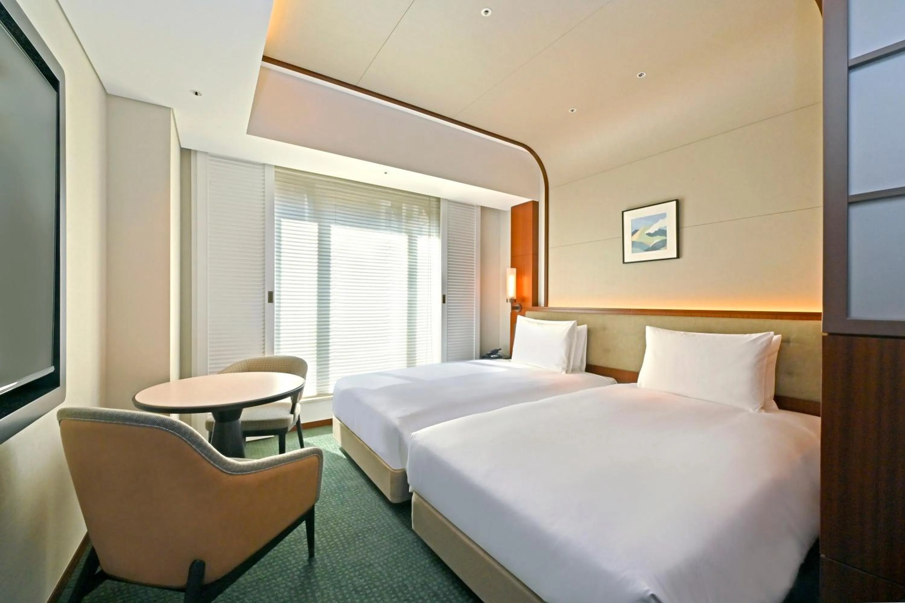 Photo of the whole room, Bed in Marunouchi Hotel