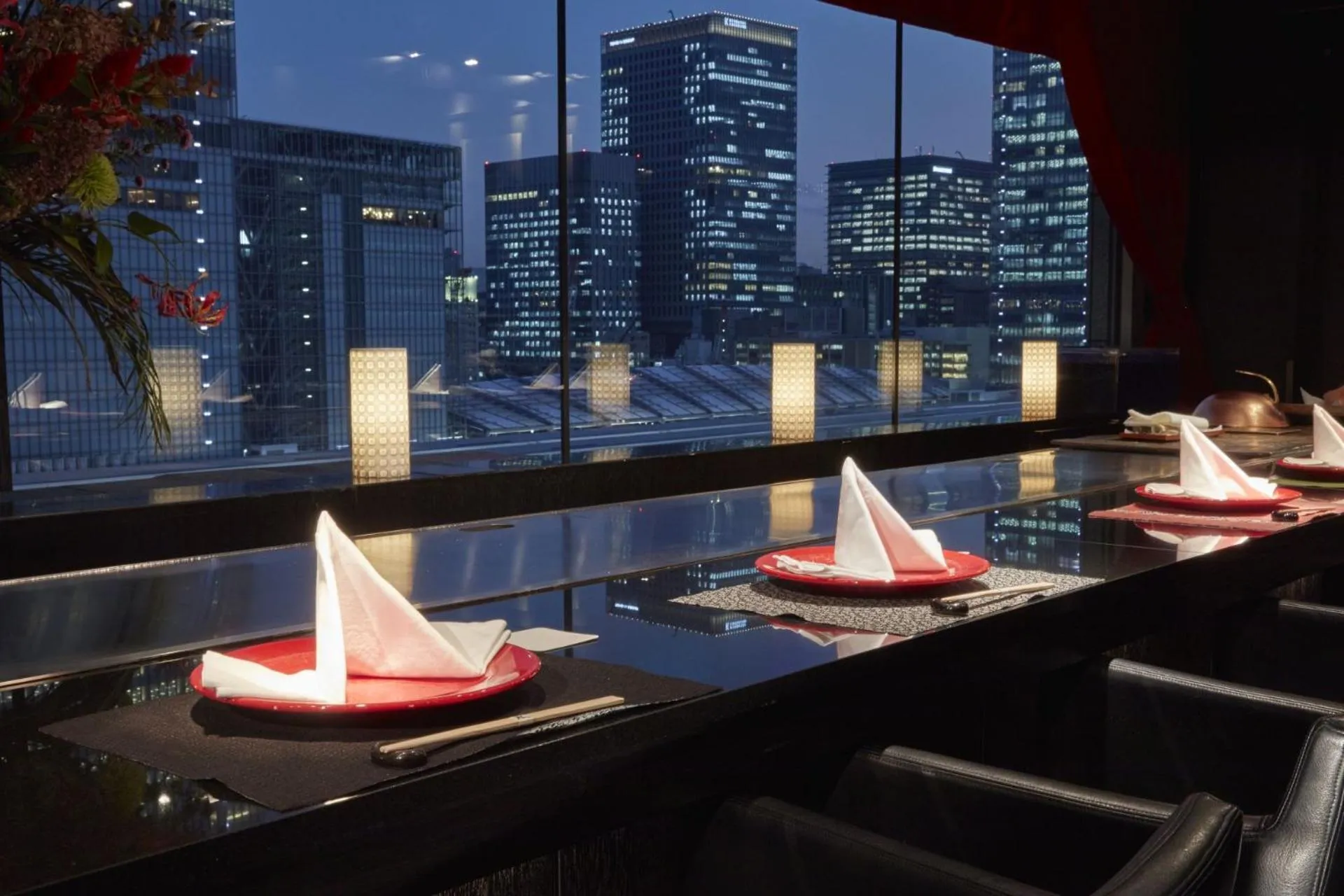 Restaurant/places to eat in Marunouchi Hotel