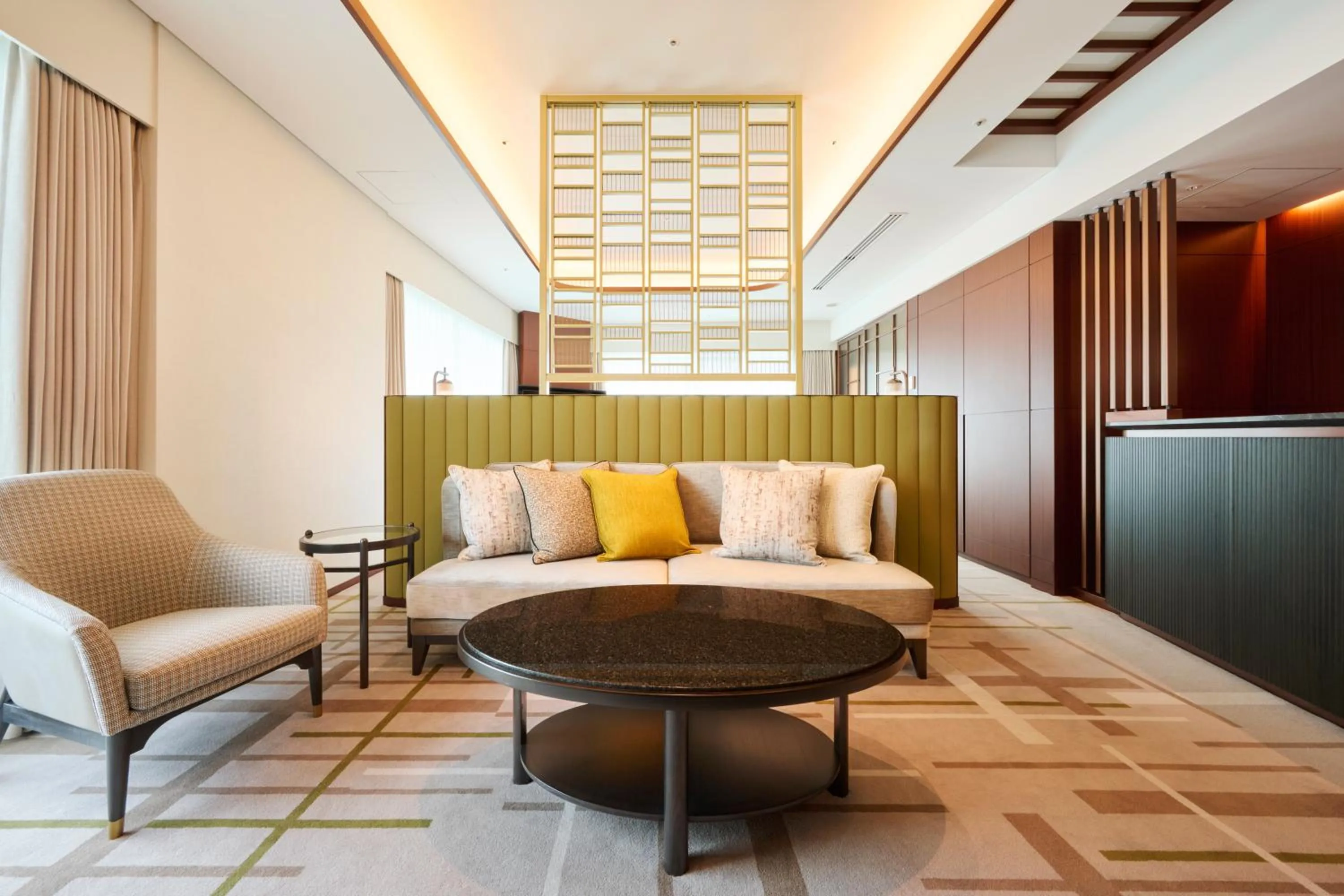 Living room in Marunouchi Hotel