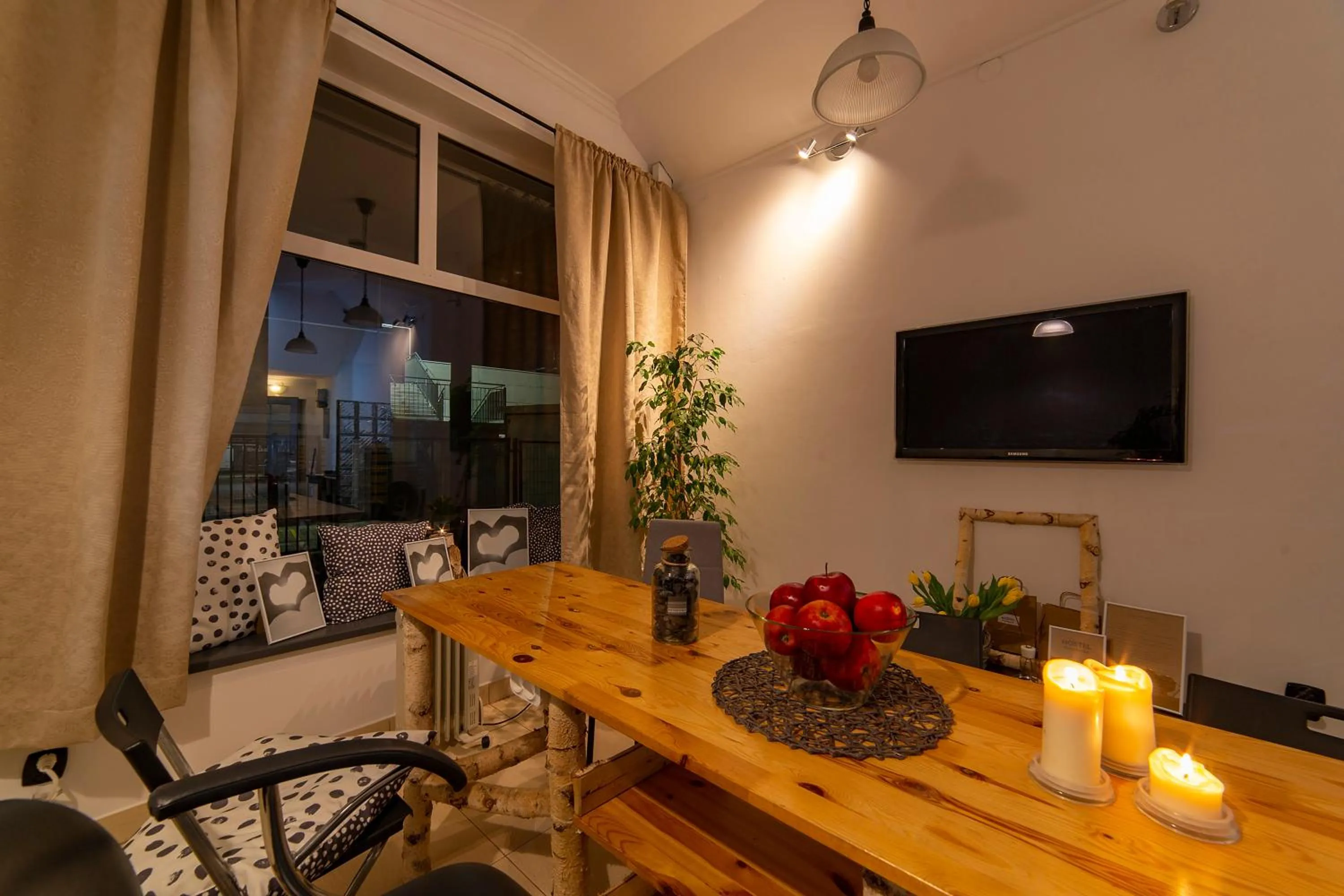 Communal lounge/ TV room in Hostel PrzyMorze