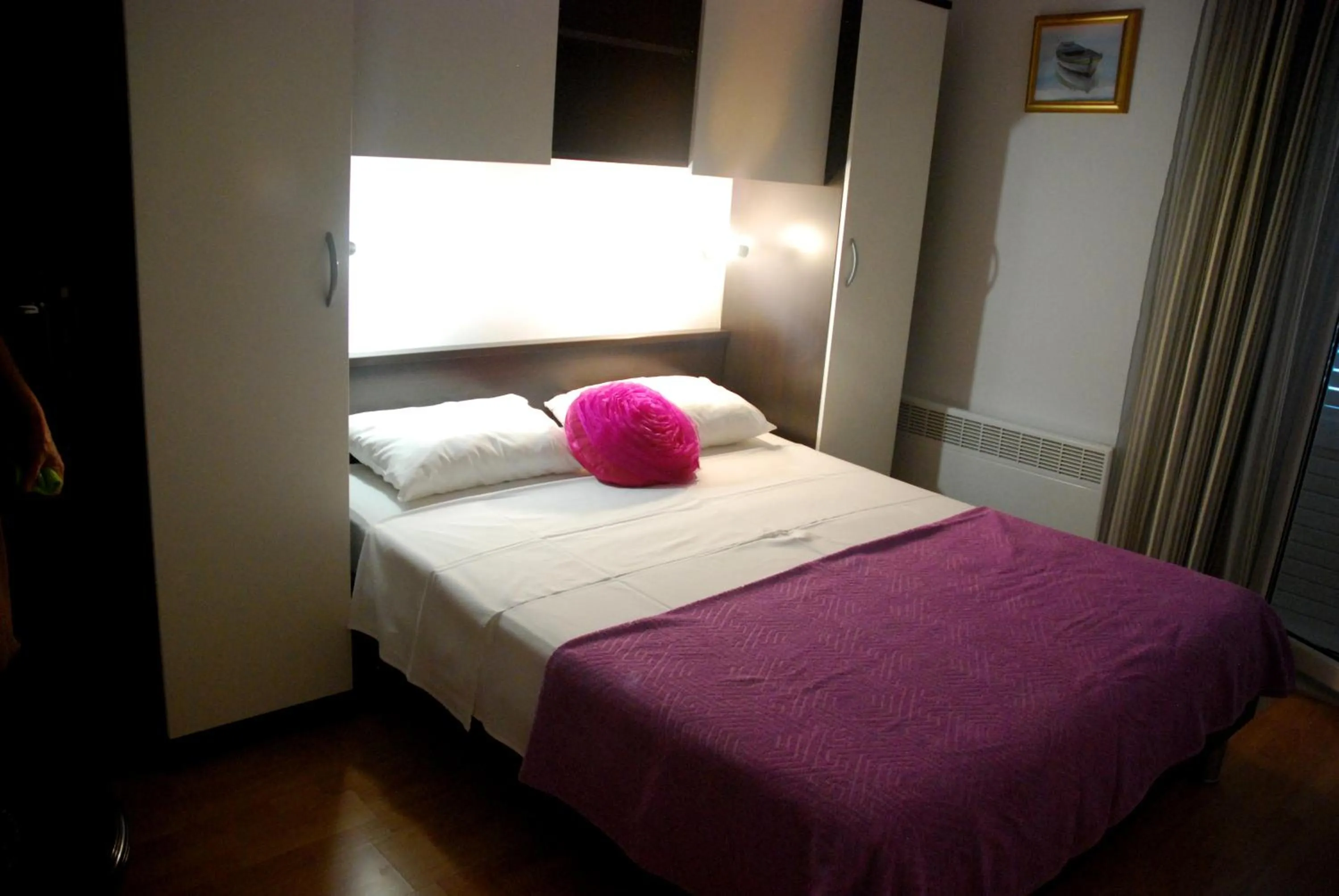 Bedroom, Bed in Summer Breeze Cavtat