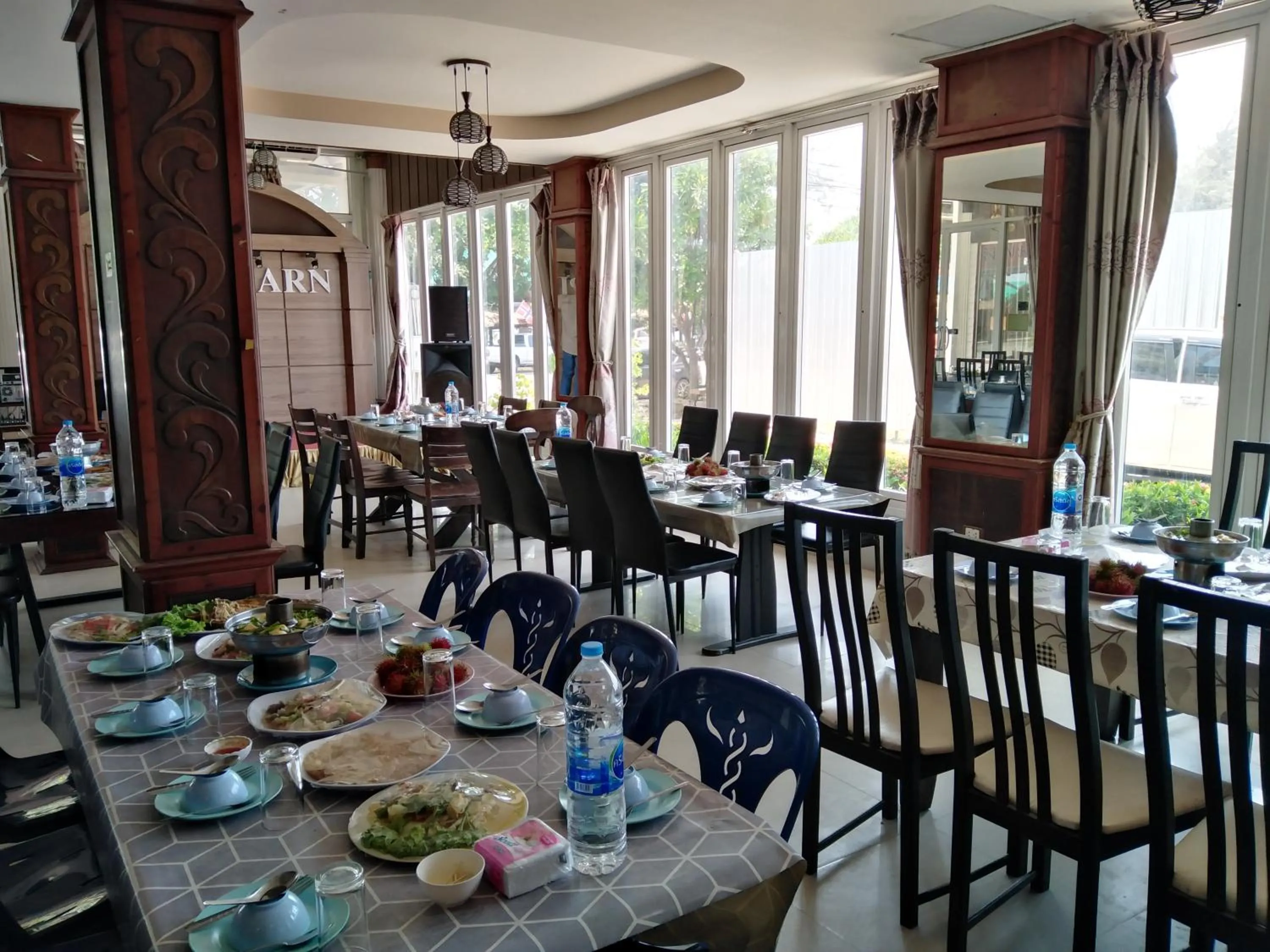 Restaurant/places to eat in Pimpimarn Hotel