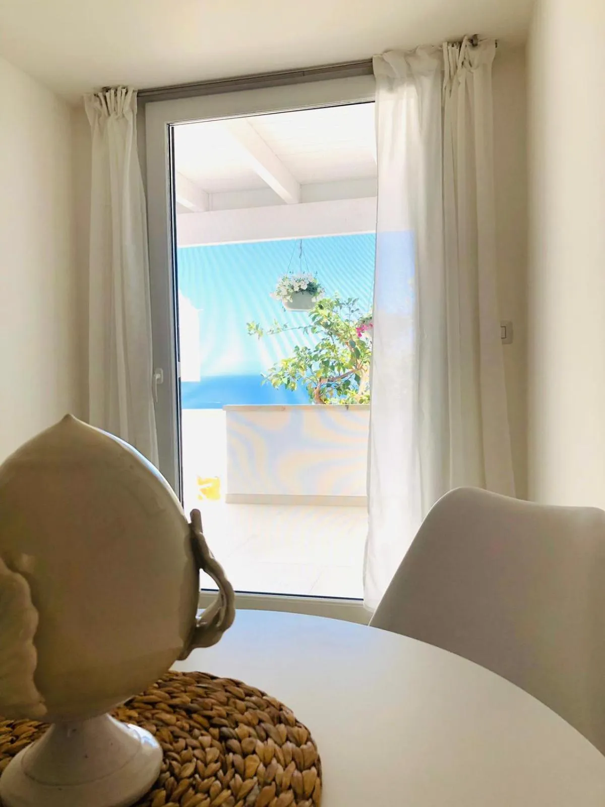 Seating area, Bed in Puerto Escondido