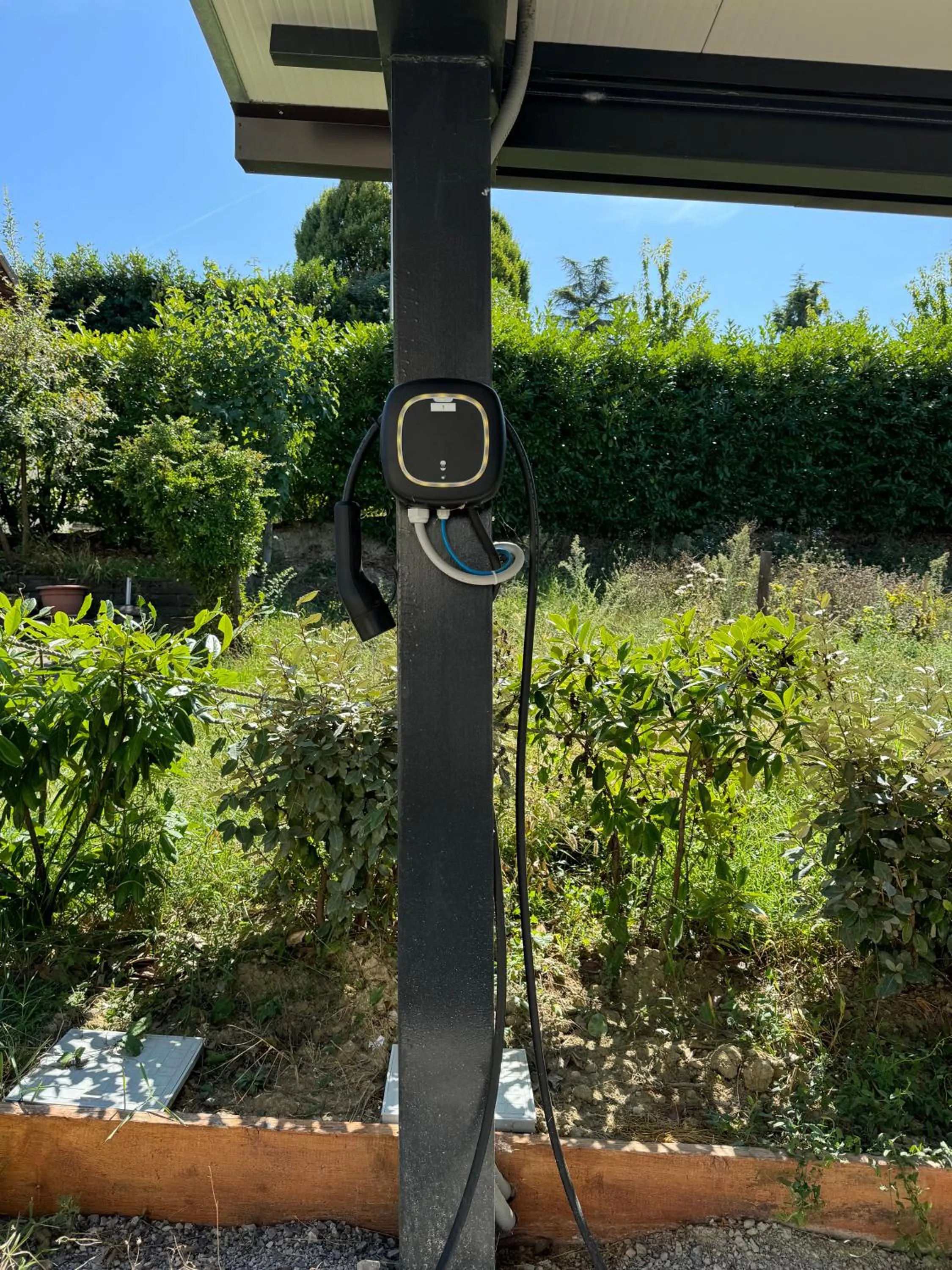 Property building in Casa Nicolini